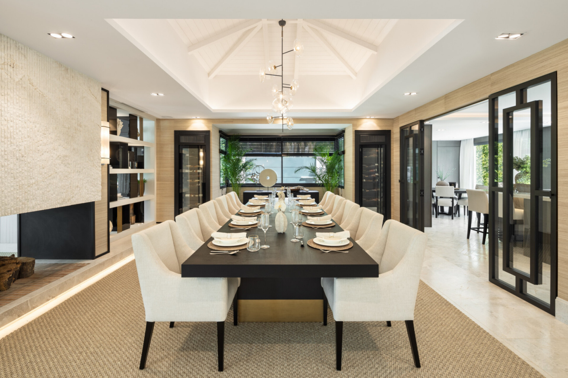 Villa 7 Bedrooms 7 Bathrooms in Marbella, Costa del Sol