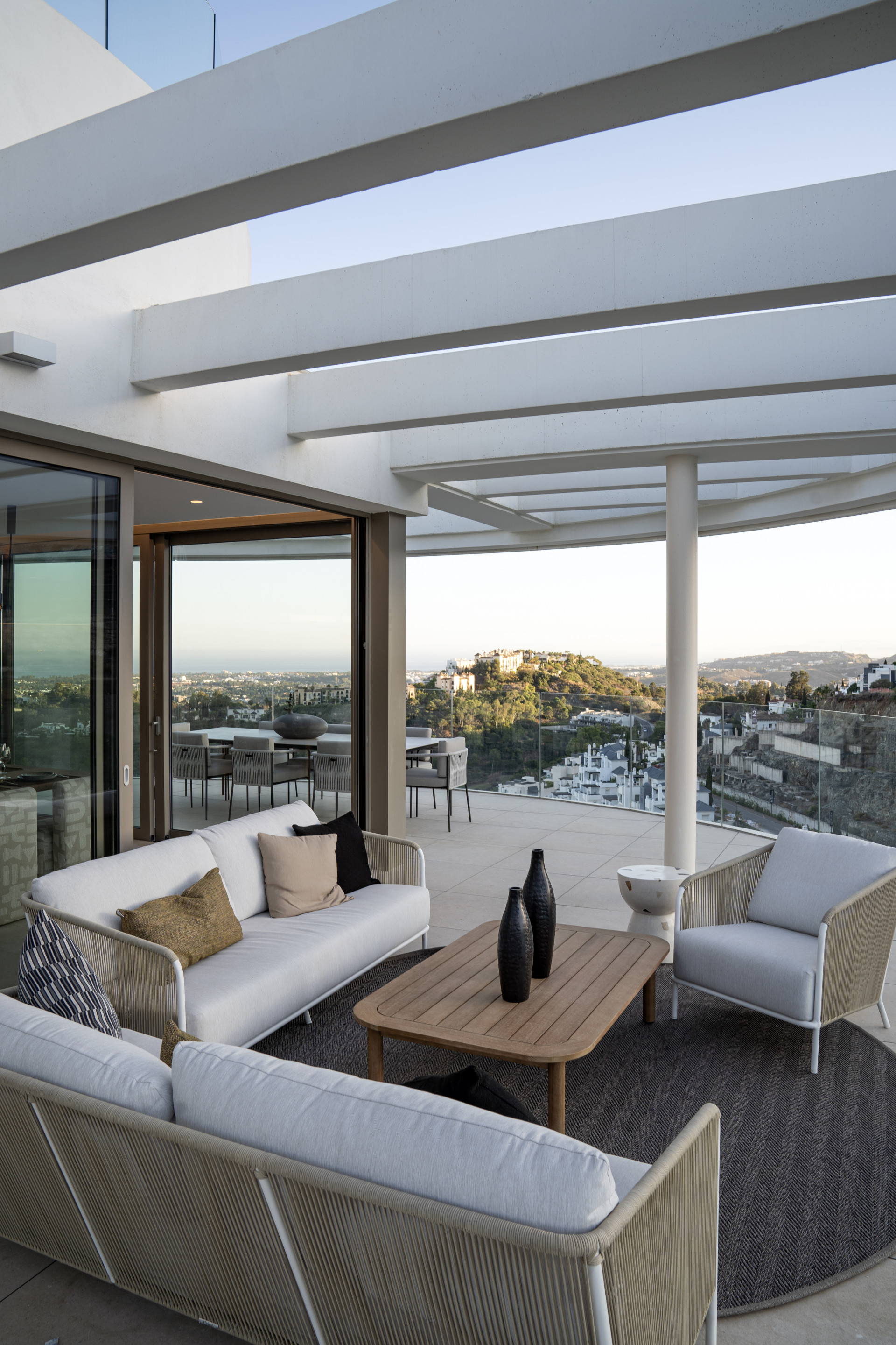 Penthouse 4 Bedrooms 4 Bathrooms in Marbella, Costa del Sol