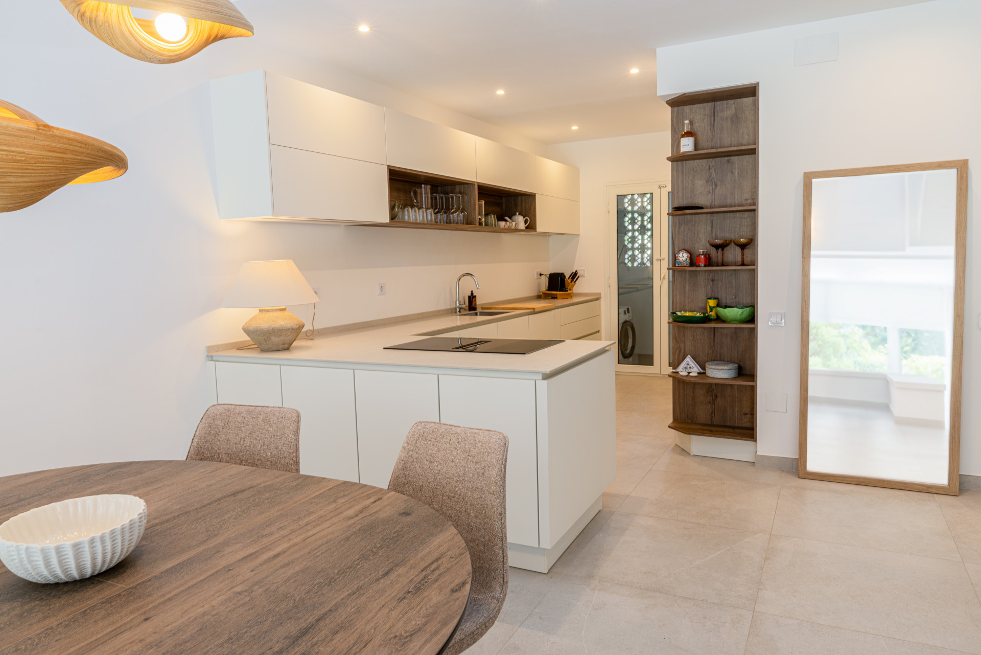 Town House 3 Bedrooms 4 Bathrooms in Marbella, Costa del Sol