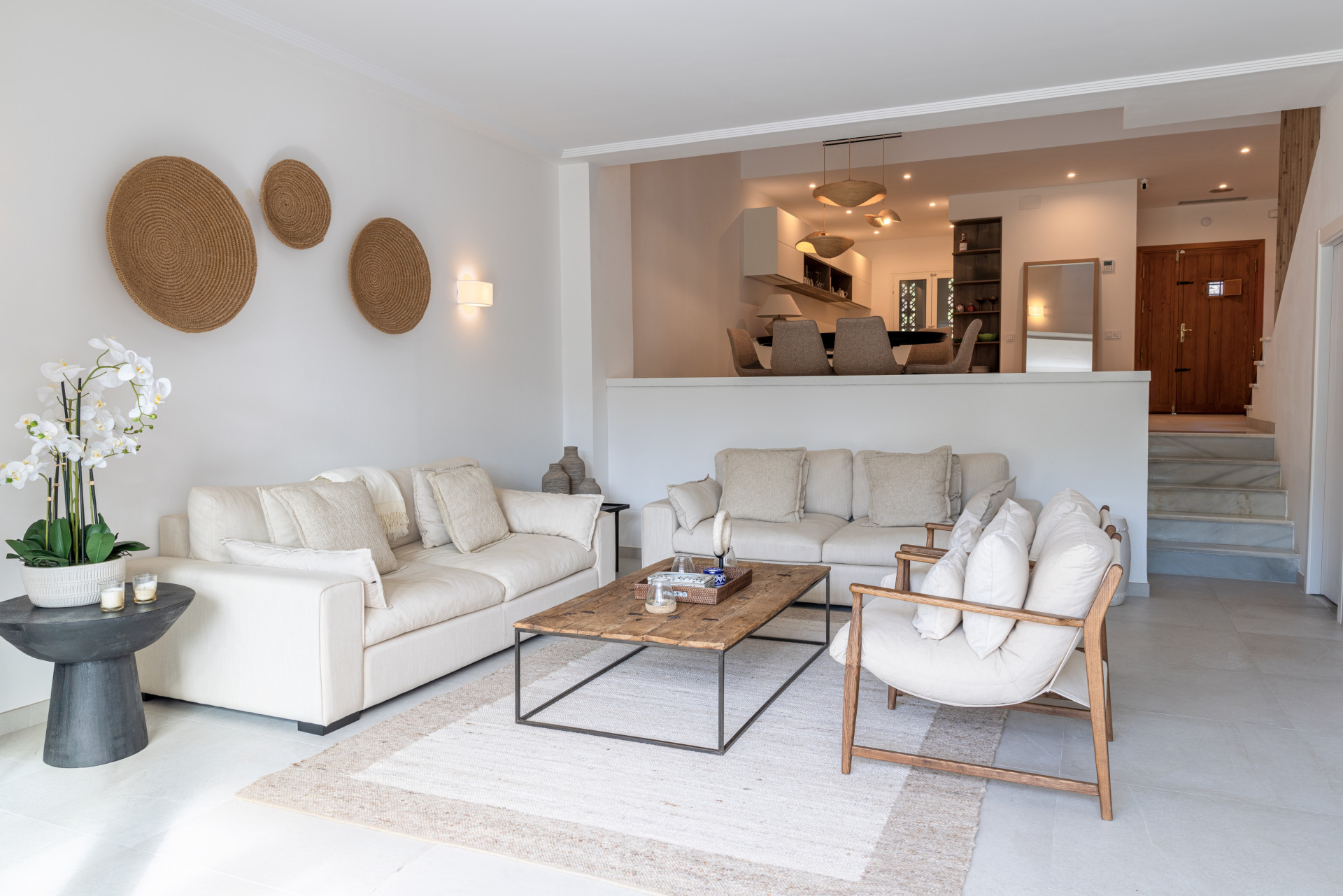 Town House 3 Bedrooms 4 Bathrooms in Marbella, Costa del Sol