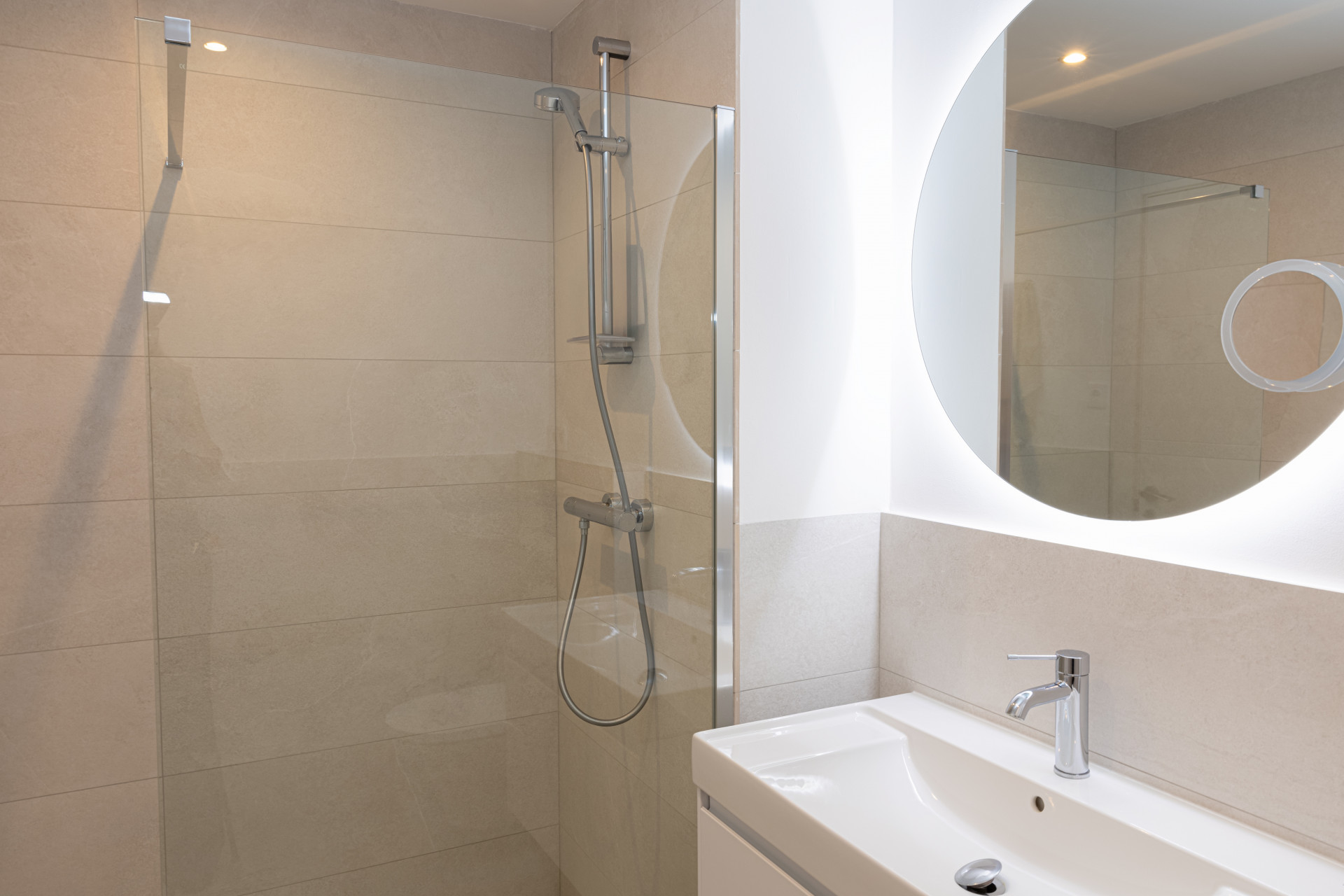 Town House 3 Bedrooms 4 Bathrooms in Marbella, Costa del Sol