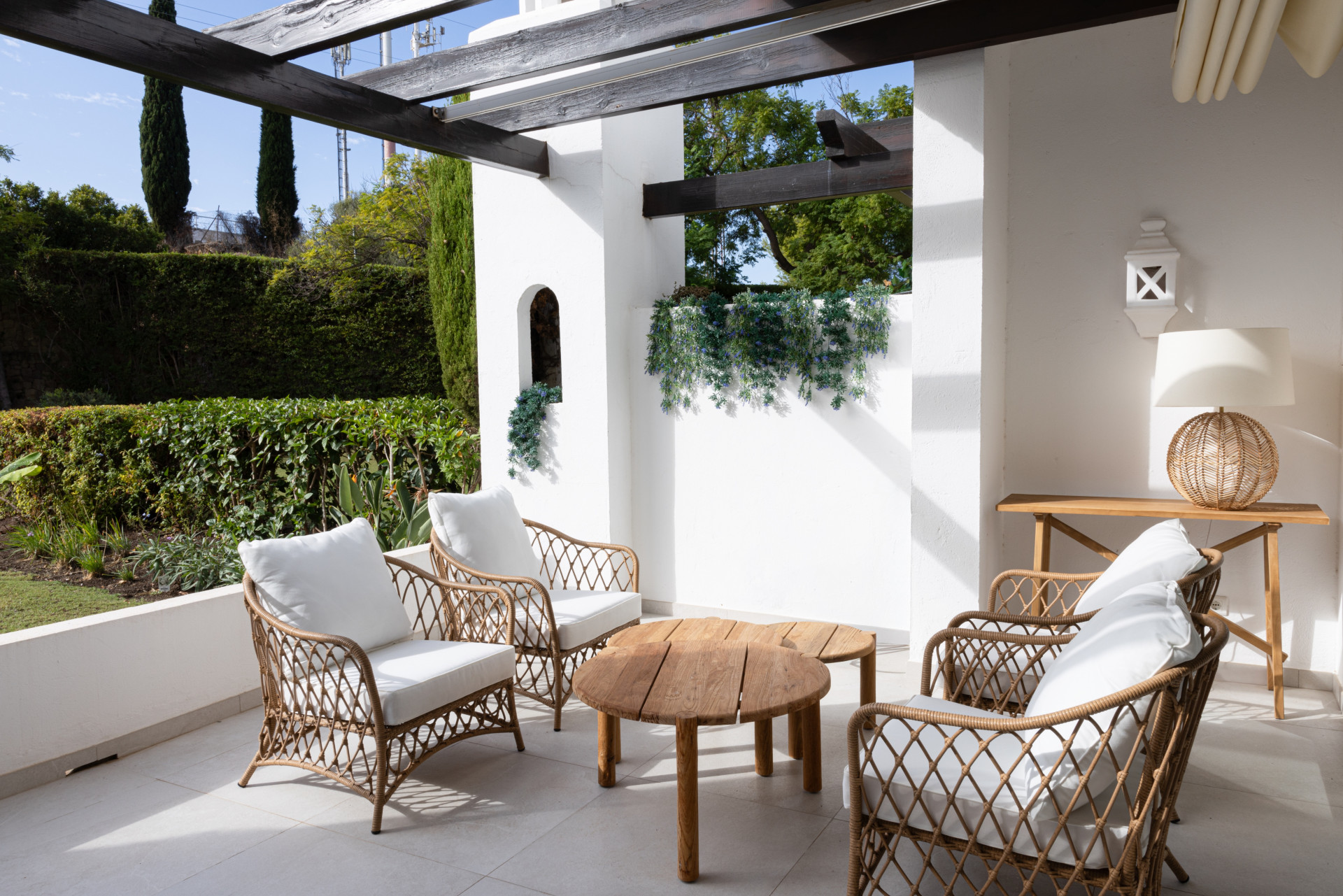 Town House 3 Bedrooms 4 Bathrooms in Marbella, Costa del Sol