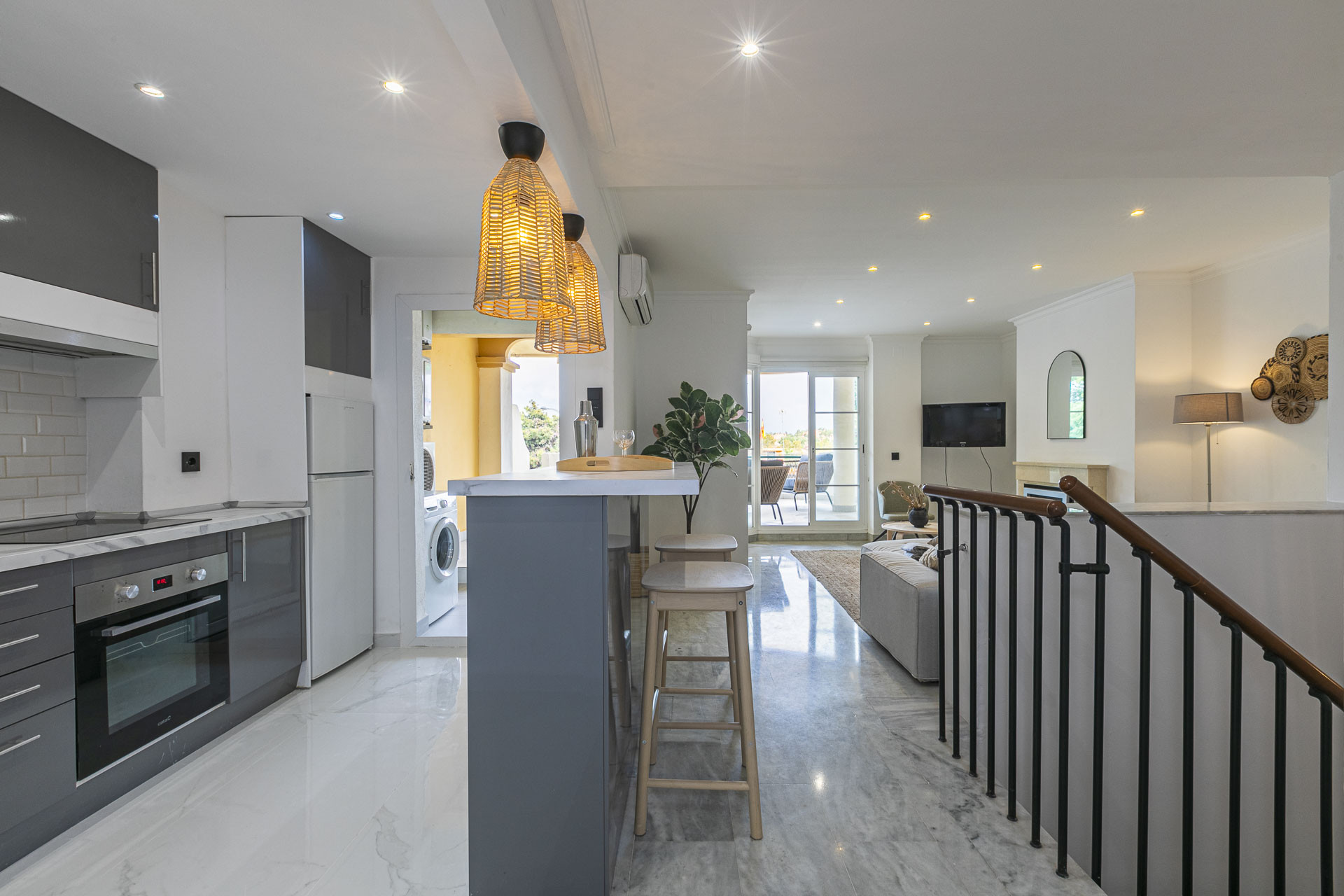 Apartment 2 Bedrooms 2 Bathrooms in Marbella, Costa del Sol