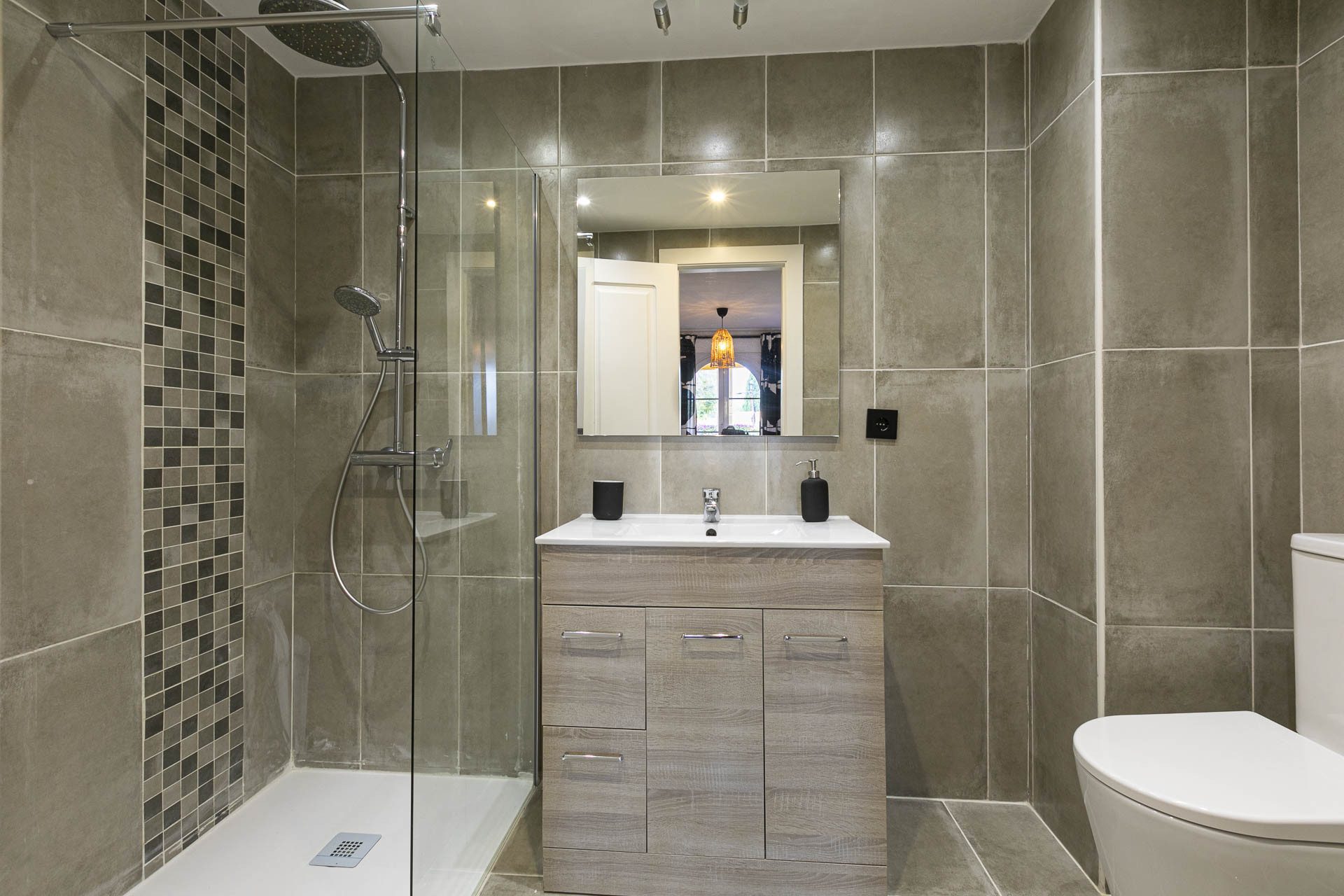 Apartment 2 Bedrooms 2 Bathrooms in Marbella, Costa del Sol