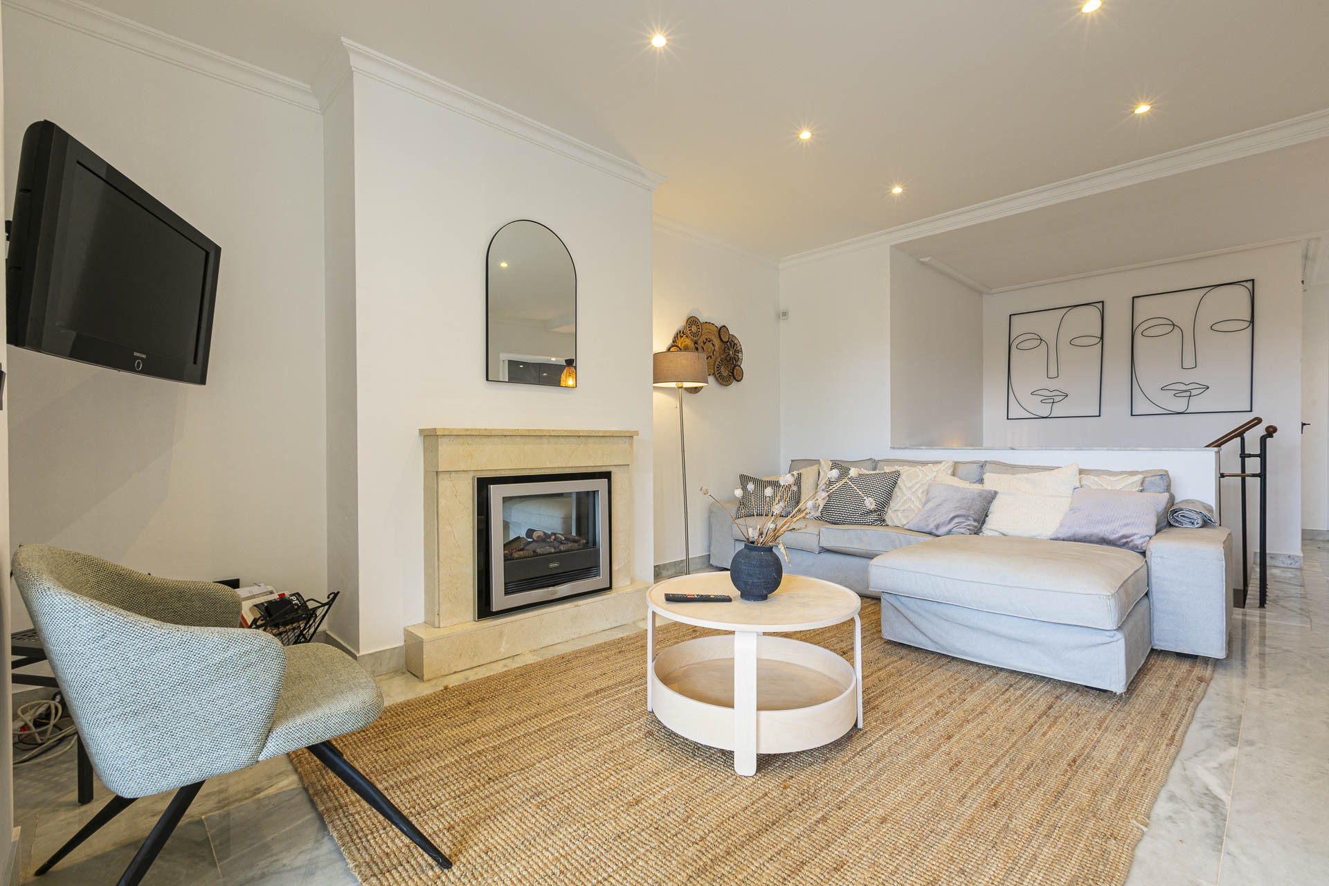 Apartment 2 Bedrooms 2 Bathrooms in Marbella, Costa del Sol