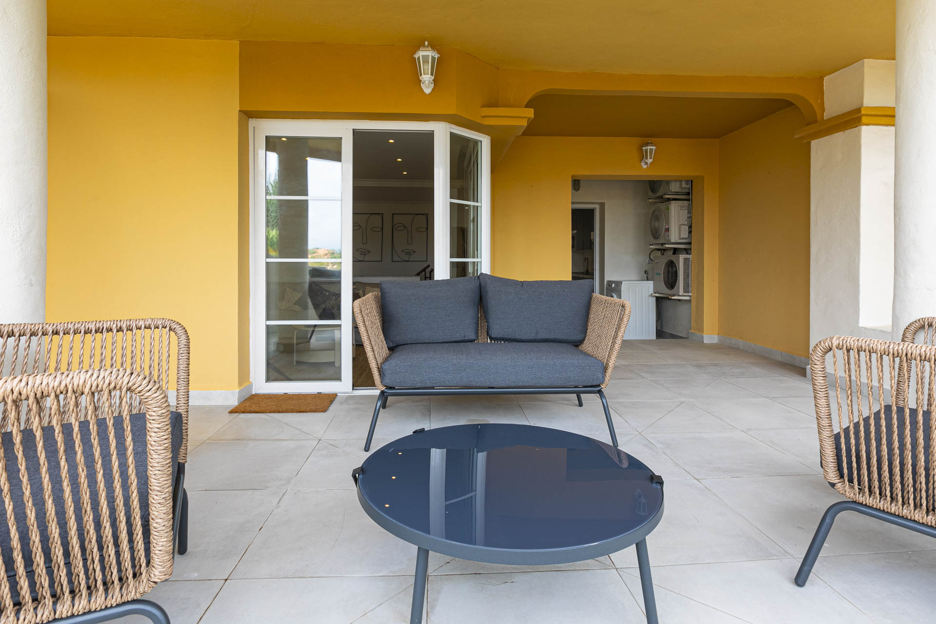 Apartment 2 Bedrooms 2 Bathrooms in Marbella, Costa del Sol