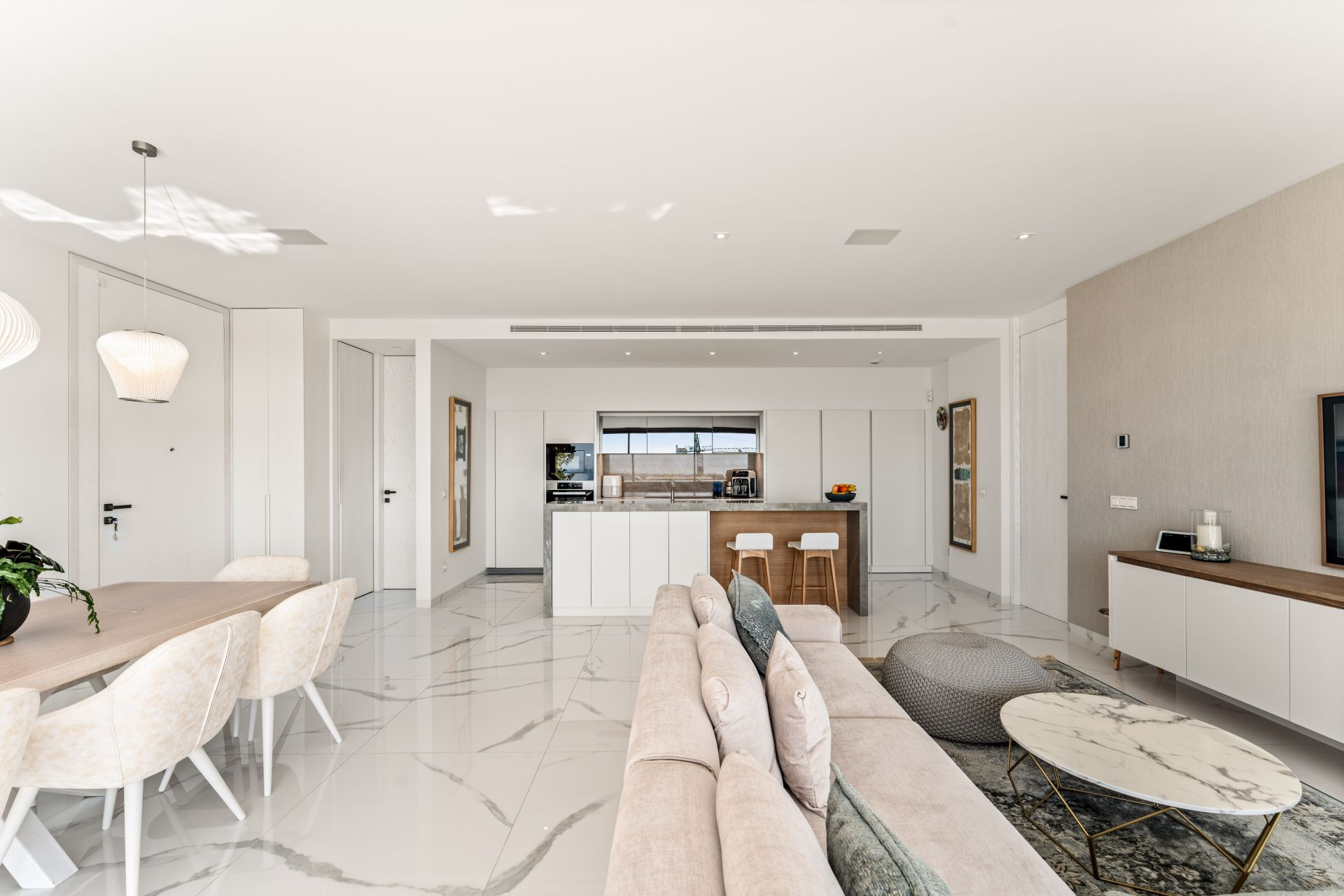 Apartment 3 Bedrooms 2 Bathrooms in Marbella, Costa del Sol