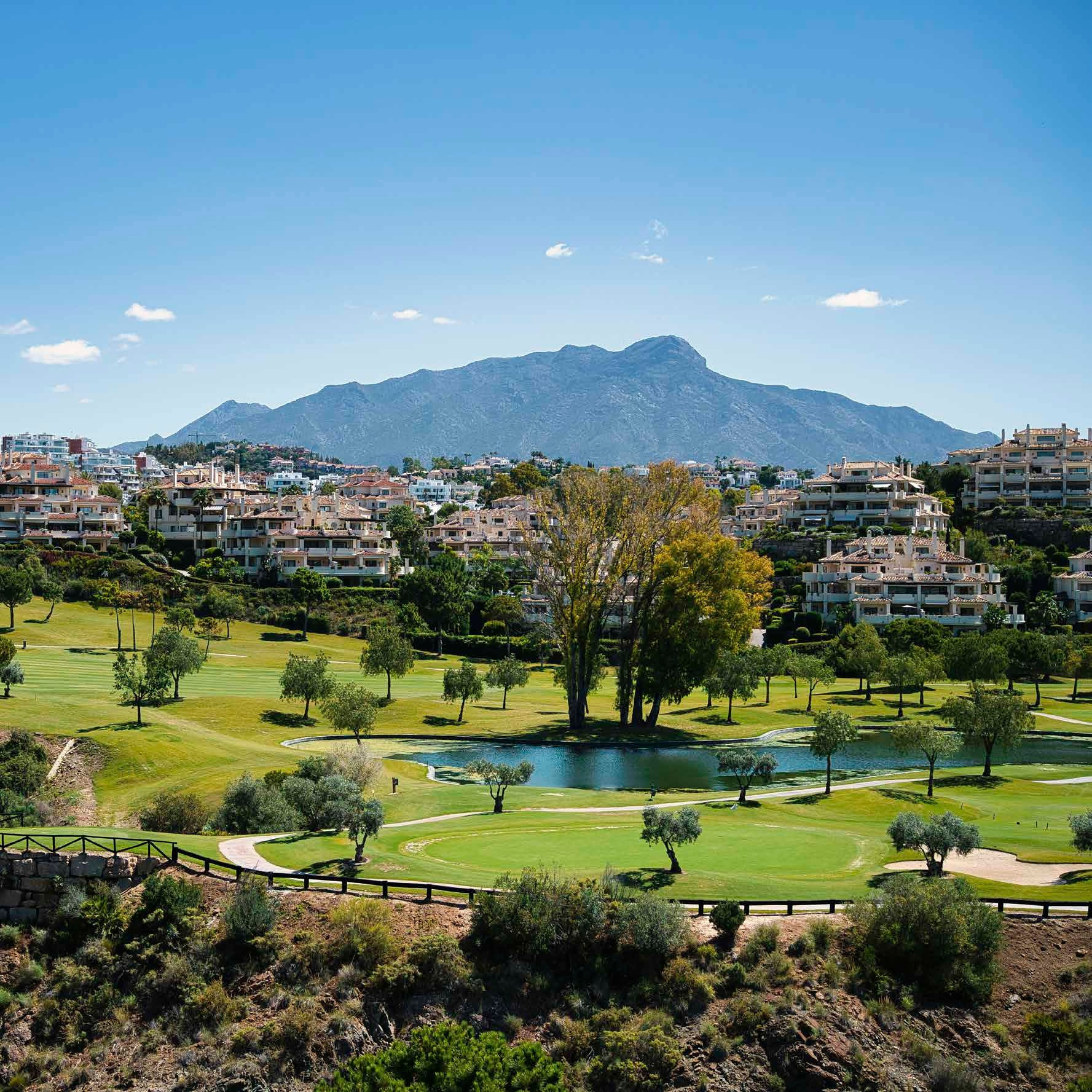 Apartment 2 Bedrooms 2 Bathrooms in Marbella, Costa del Sol