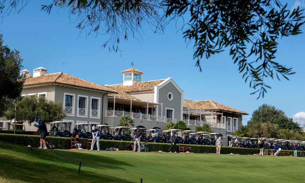 Apartment 2 Bedrooms 2 Bathrooms in Casares, Costa del Sol