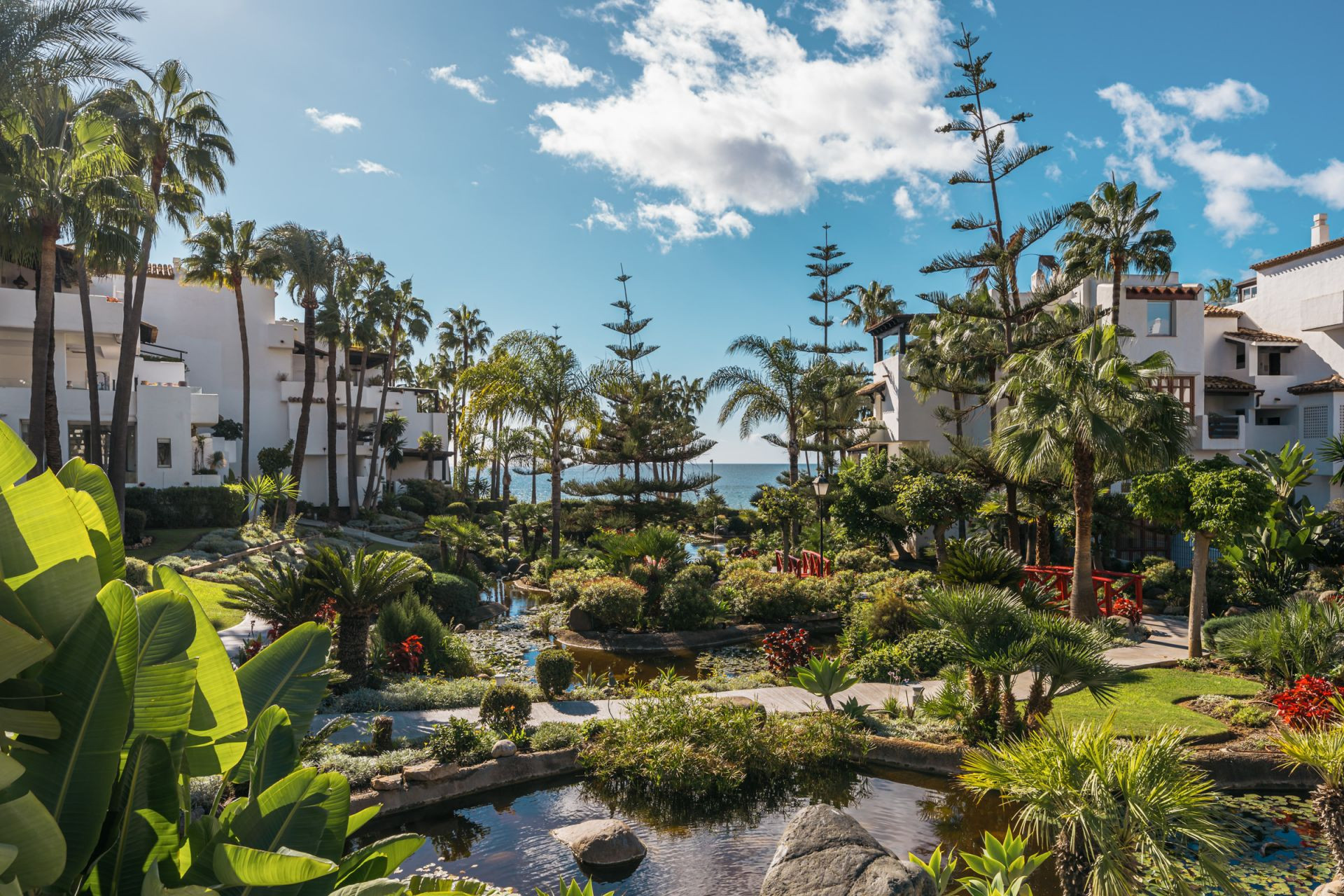 Apartment 3 Bedrooms 3 Bathrooms in Marbella, Costa del Sol