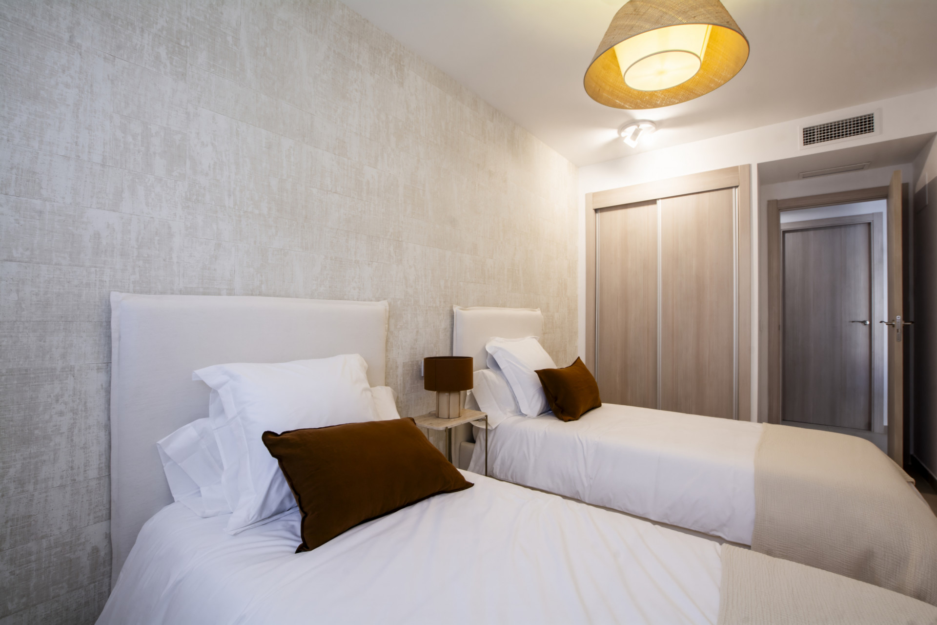 Apartment 3 Bedrooms 2 Bathrooms in Manilva, Costa del Sol