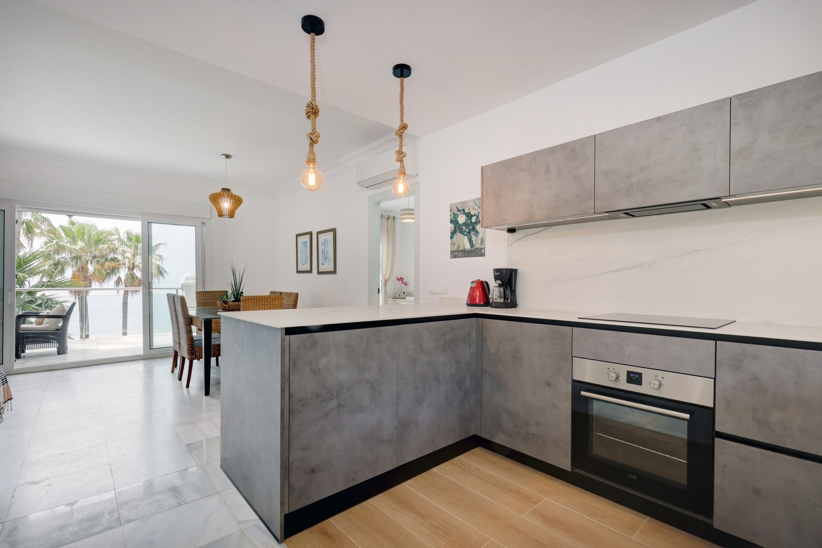 Apartment 2 Bedrooms 2 Bathrooms in Estepona, Costa del Sol