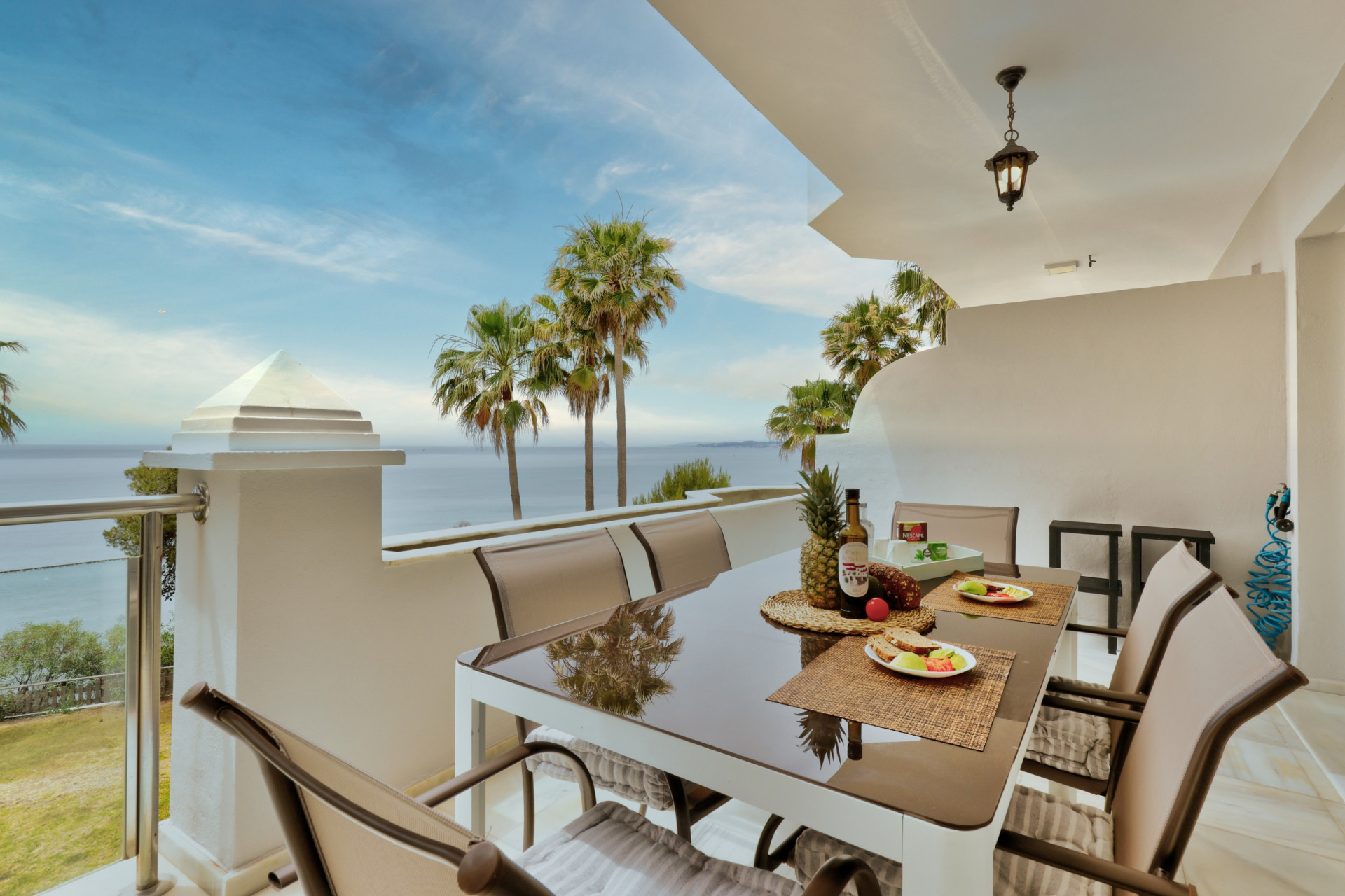 Apartment 2 Bedrooms 2 Bathrooms in Estepona, Costa del Sol