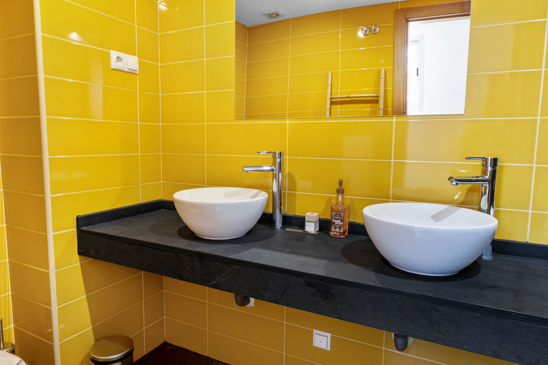 Penthouse 3 Bedrooms 2 Bathrooms in Mijas Costa, Costa del Sol