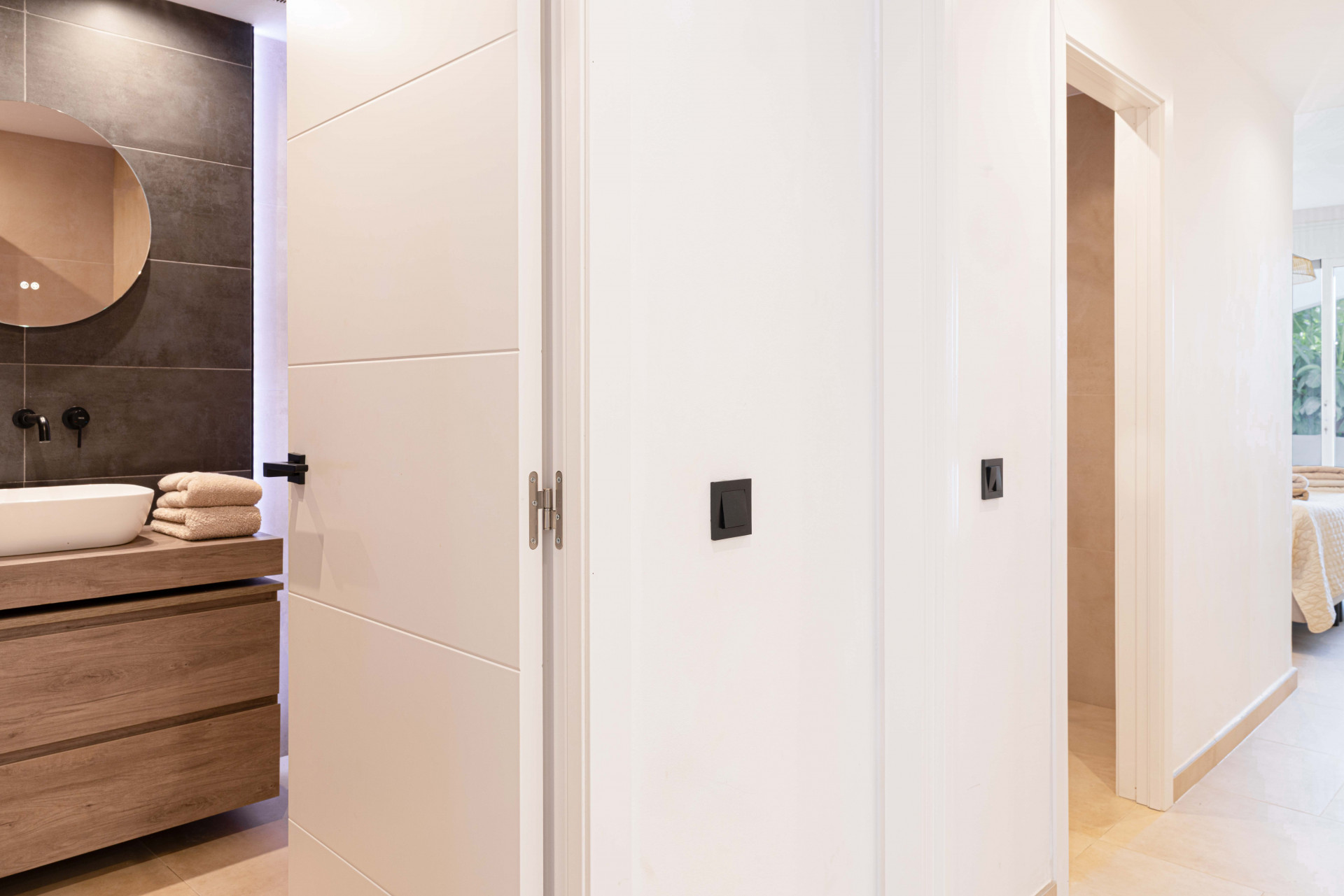 Apartment 2 Bedrooms 2 Bathrooms in Marbella, Costa del Sol