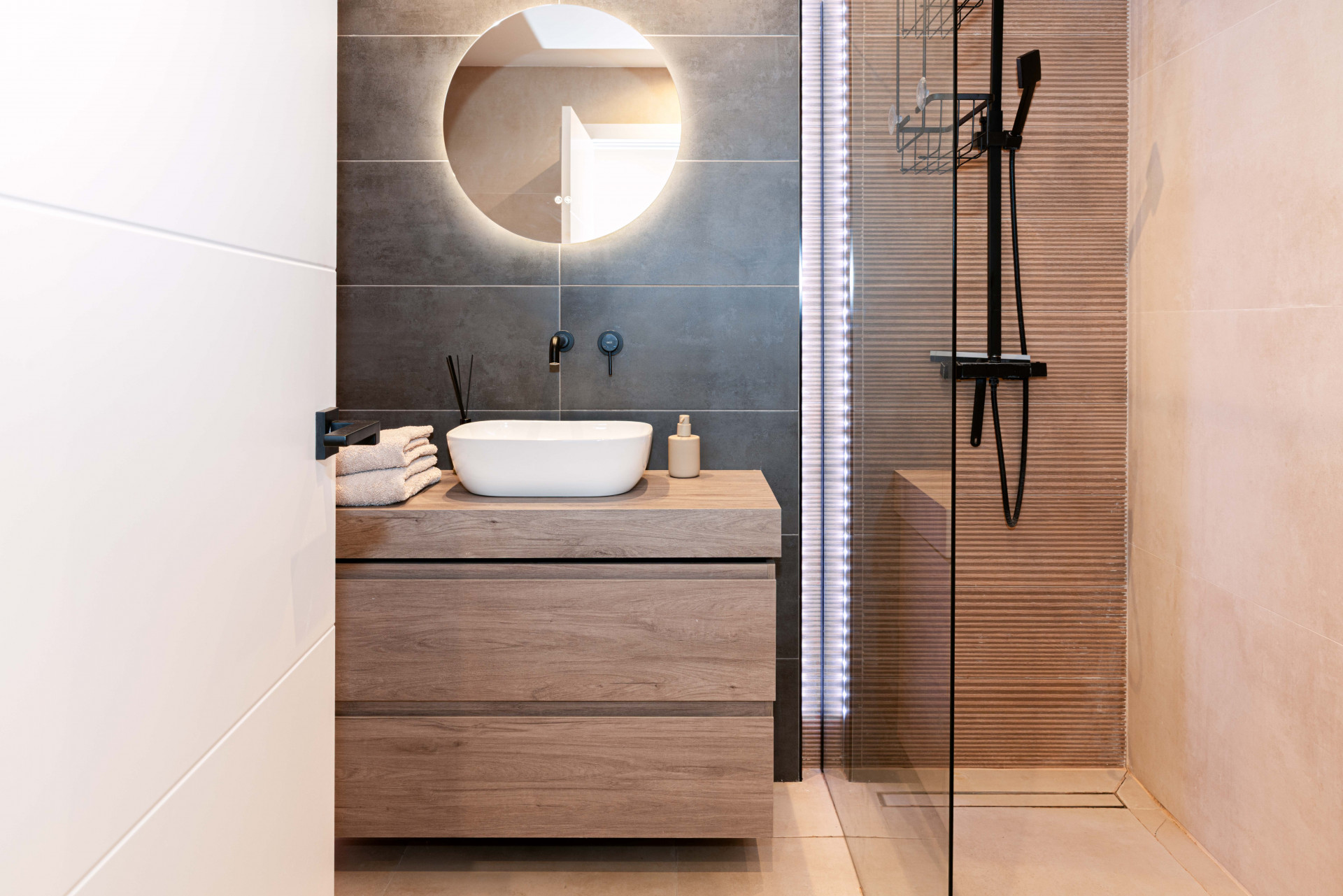 Apartment 2 Bedrooms 2 Bathrooms in Marbella, Costa del Sol