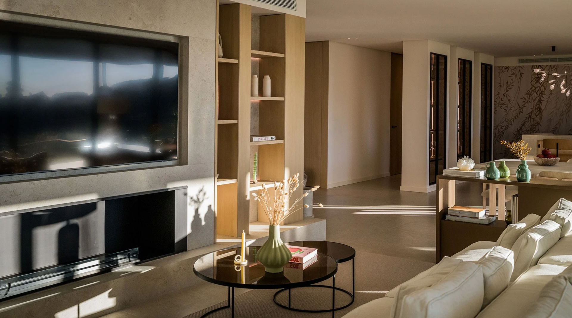 Villa 5 Bedrooms 6 Bathrooms in Marbella, Costa del Sol