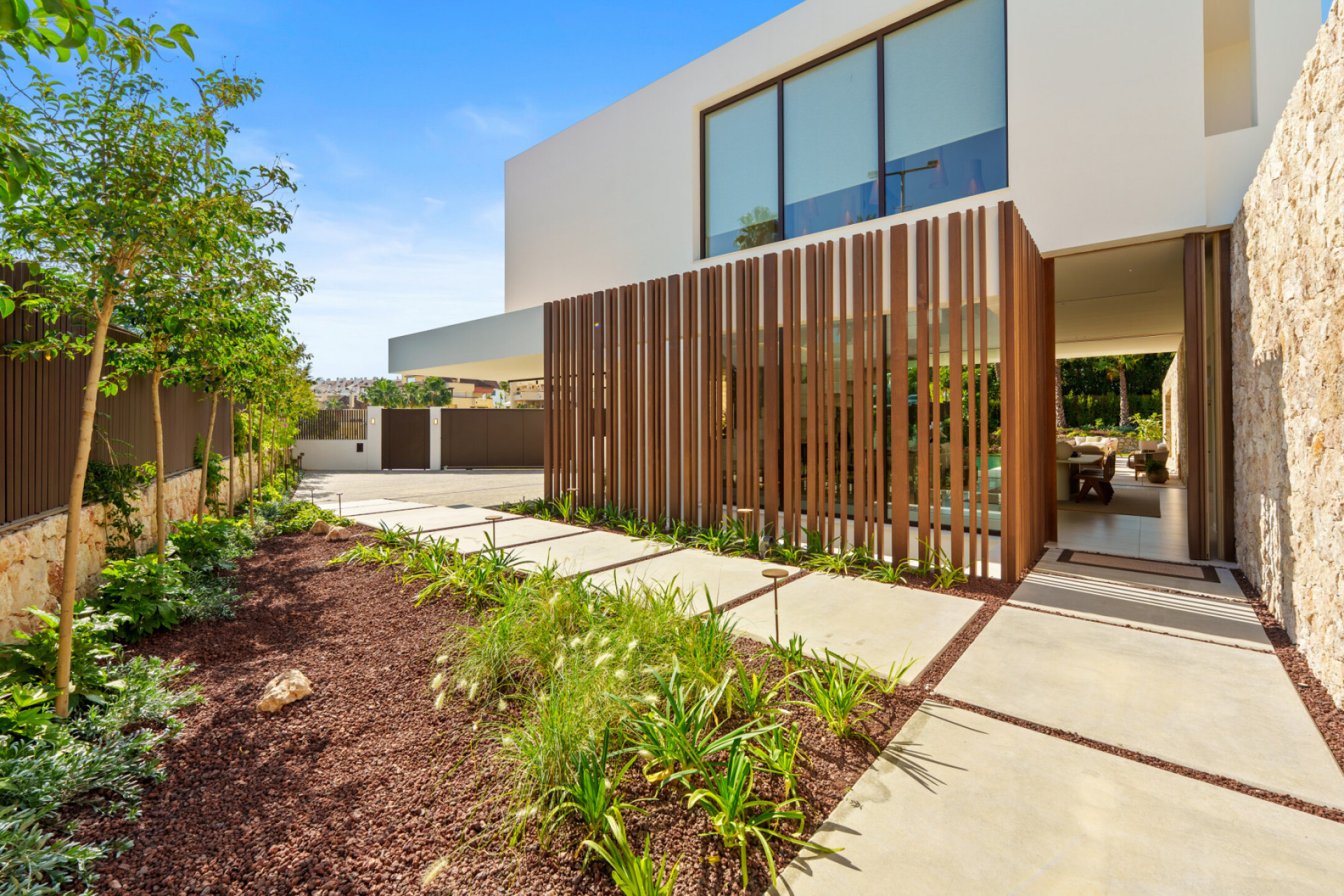 Villa 5 Bedrooms 7 Bathrooms in Marbella, Costa del Sol