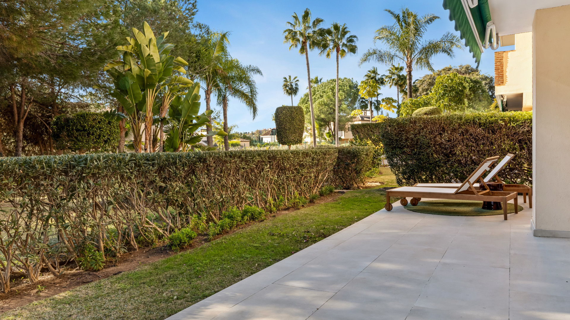 Apartment 3 Bedrooms 2 Bathrooms in Marbella, Costa del Sol