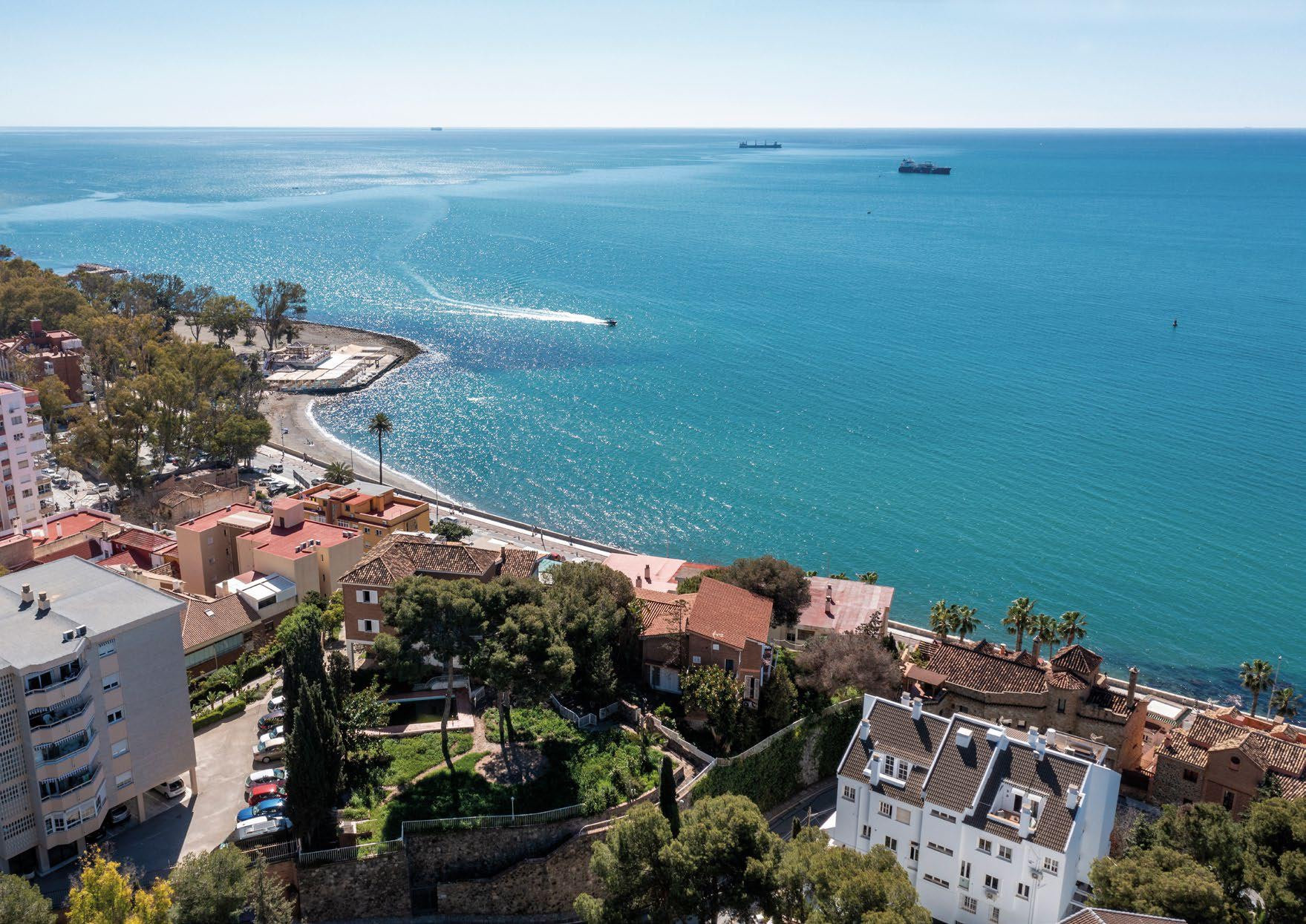 Apartment 3 Bedrooms 3 Bathrooms in Malaga, Costa del Sol