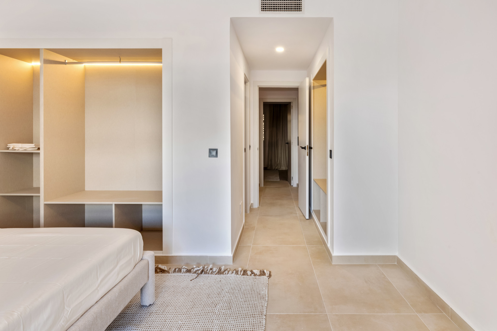 Apartment 3 Bedrooms 2 Bathrooms in Marbella, Costa del Sol