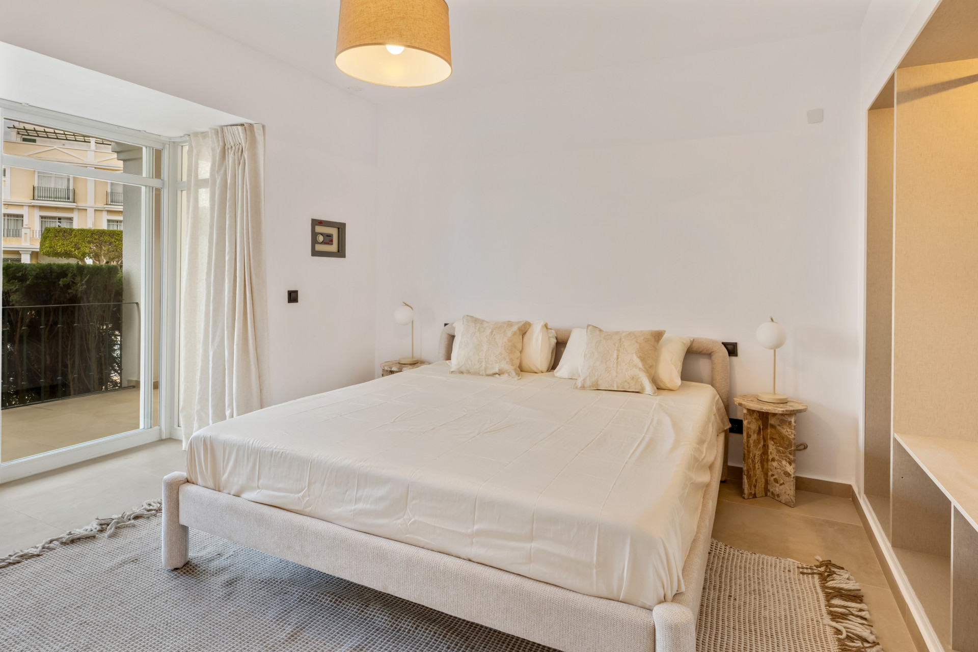 Apartment 3 Bedrooms 2 Bathrooms in Marbella, Costa del Sol