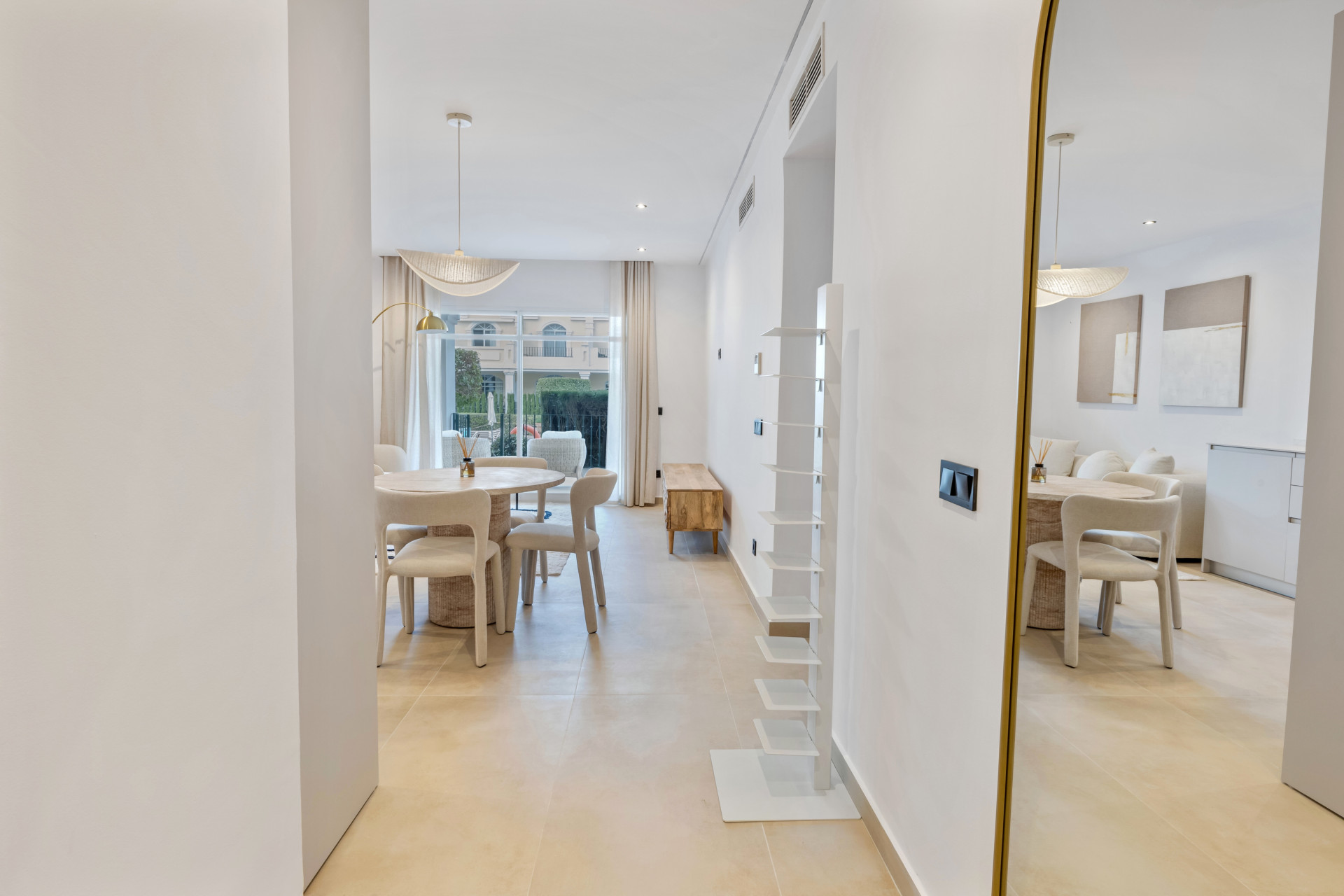 Apartment 3 Bedrooms 2 Bathrooms in Marbella, Costa del Sol