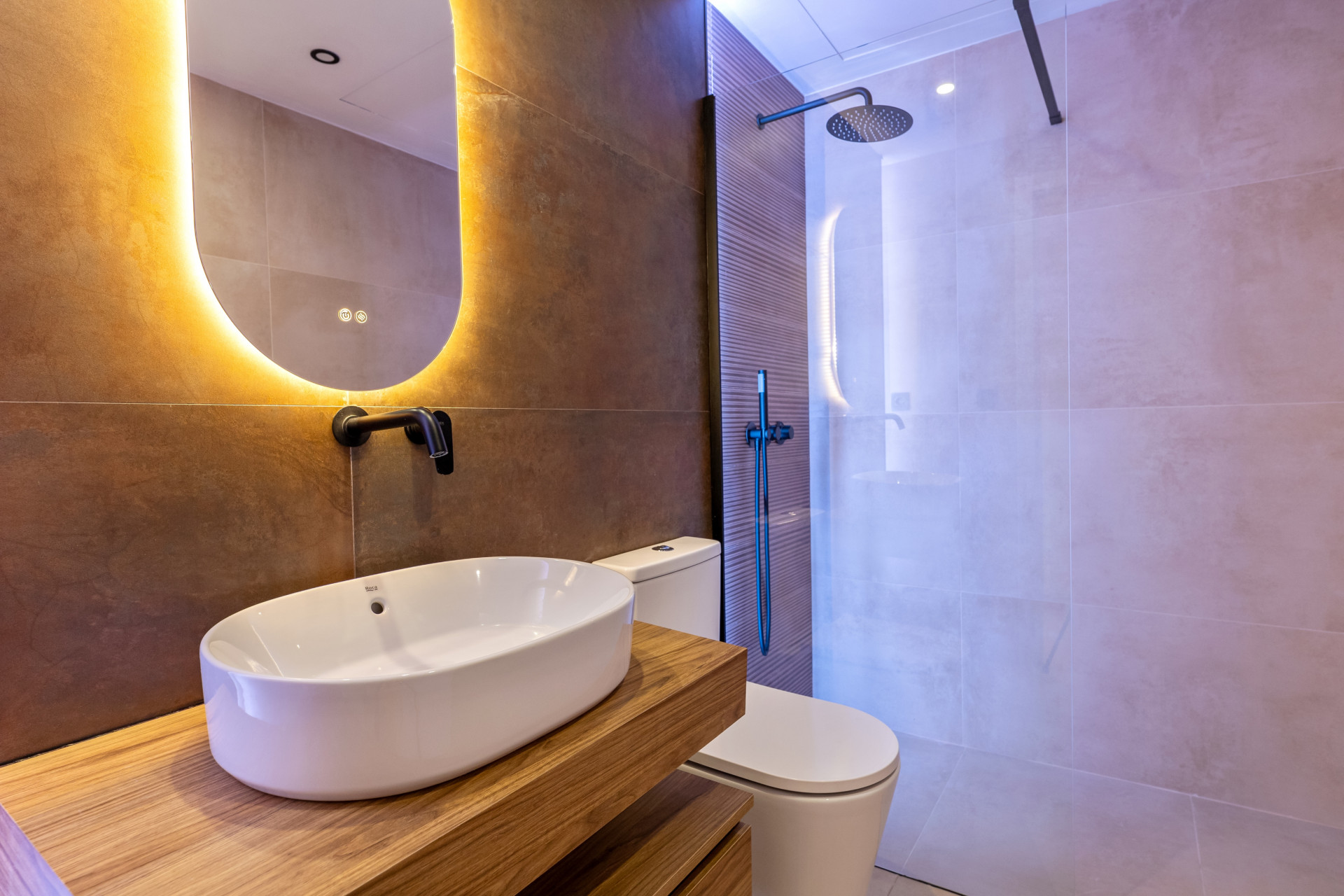 Apartment 3 Bedrooms 2 Bathrooms in Marbella, Costa del Sol