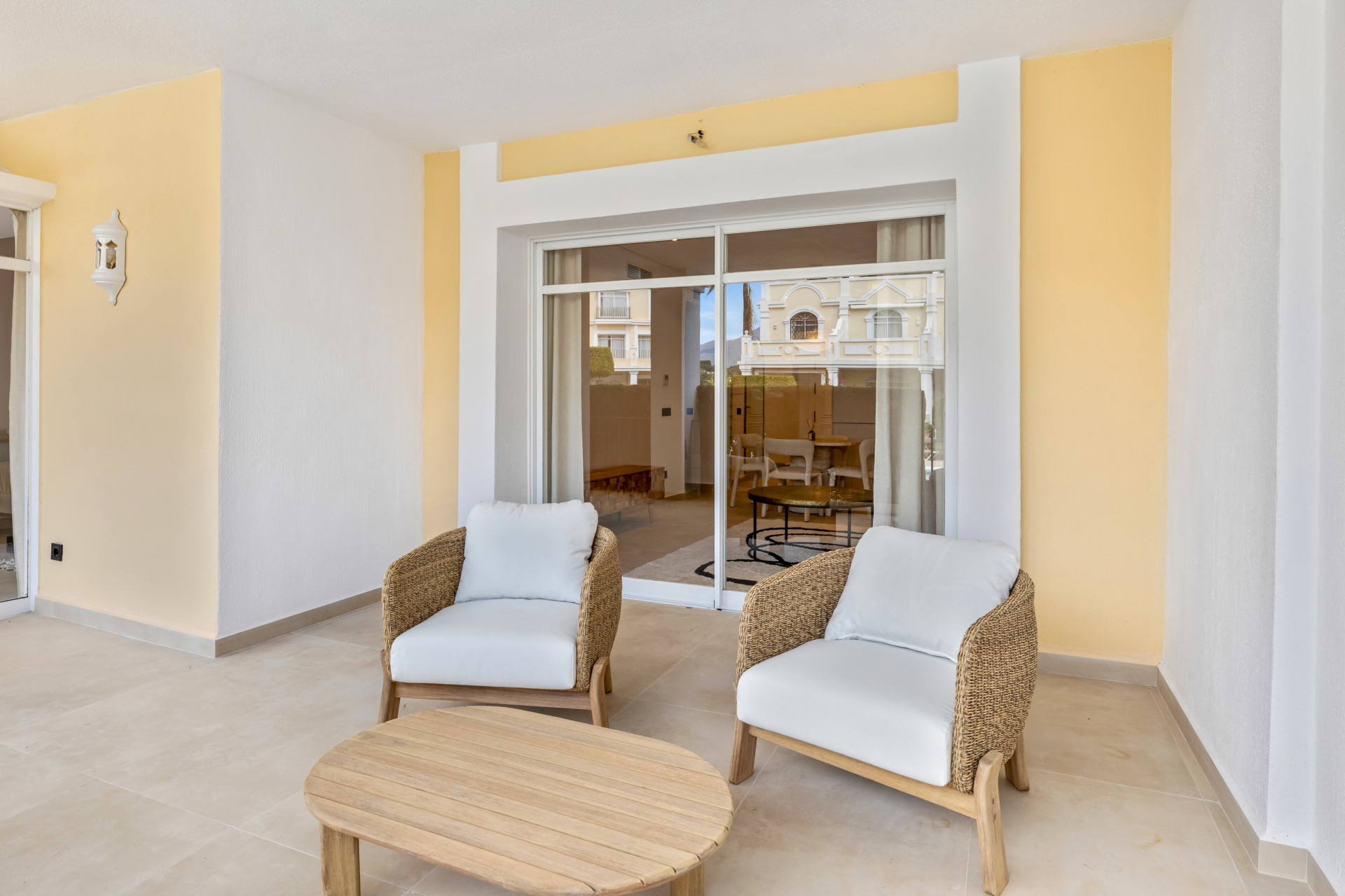 Apartment 3 Bedrooms 2 Bathrooms in Marbella, Costa del Sol