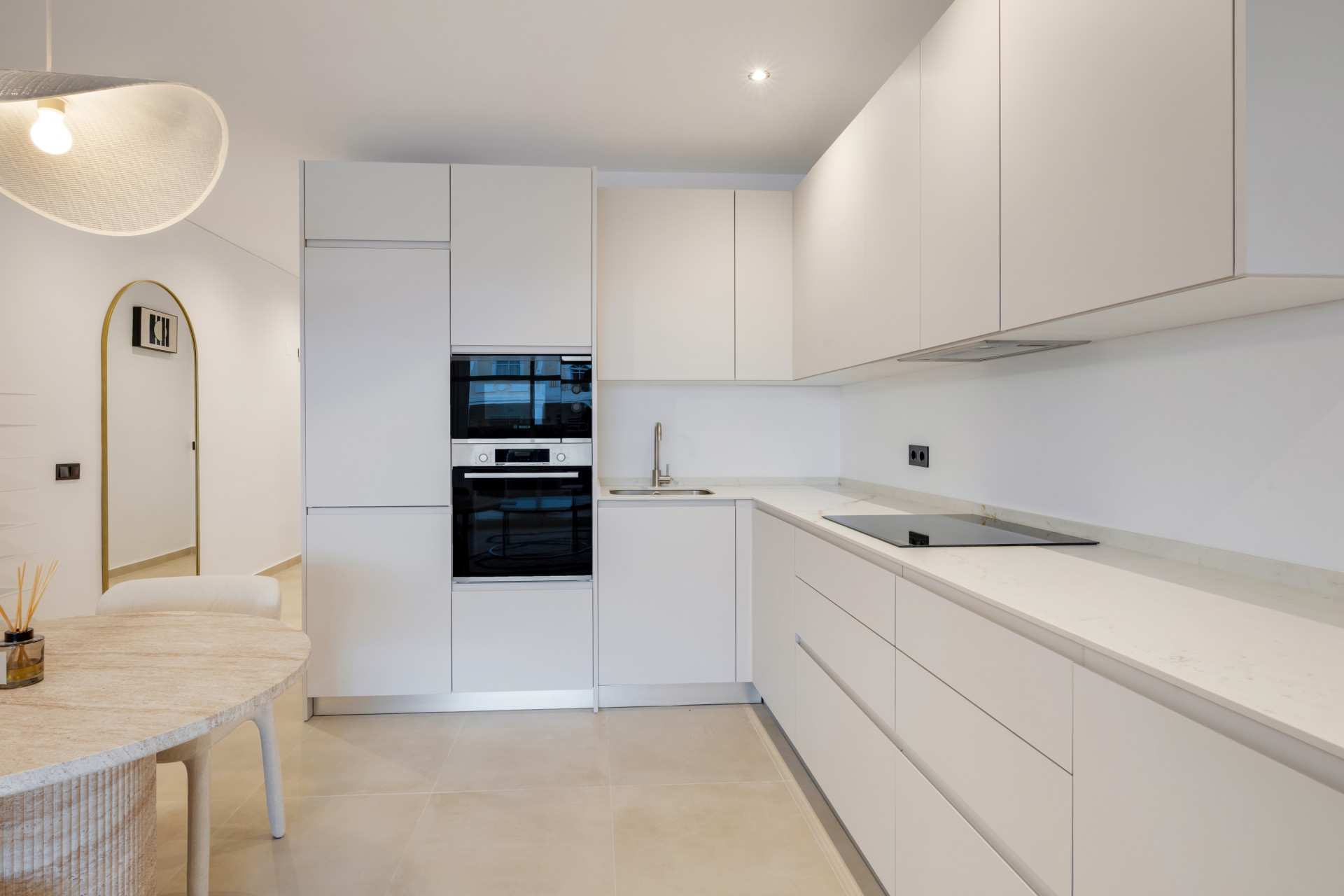 Apartment 3 Bedrooms 2 Bathrooms in Marbella, Costa del Sol