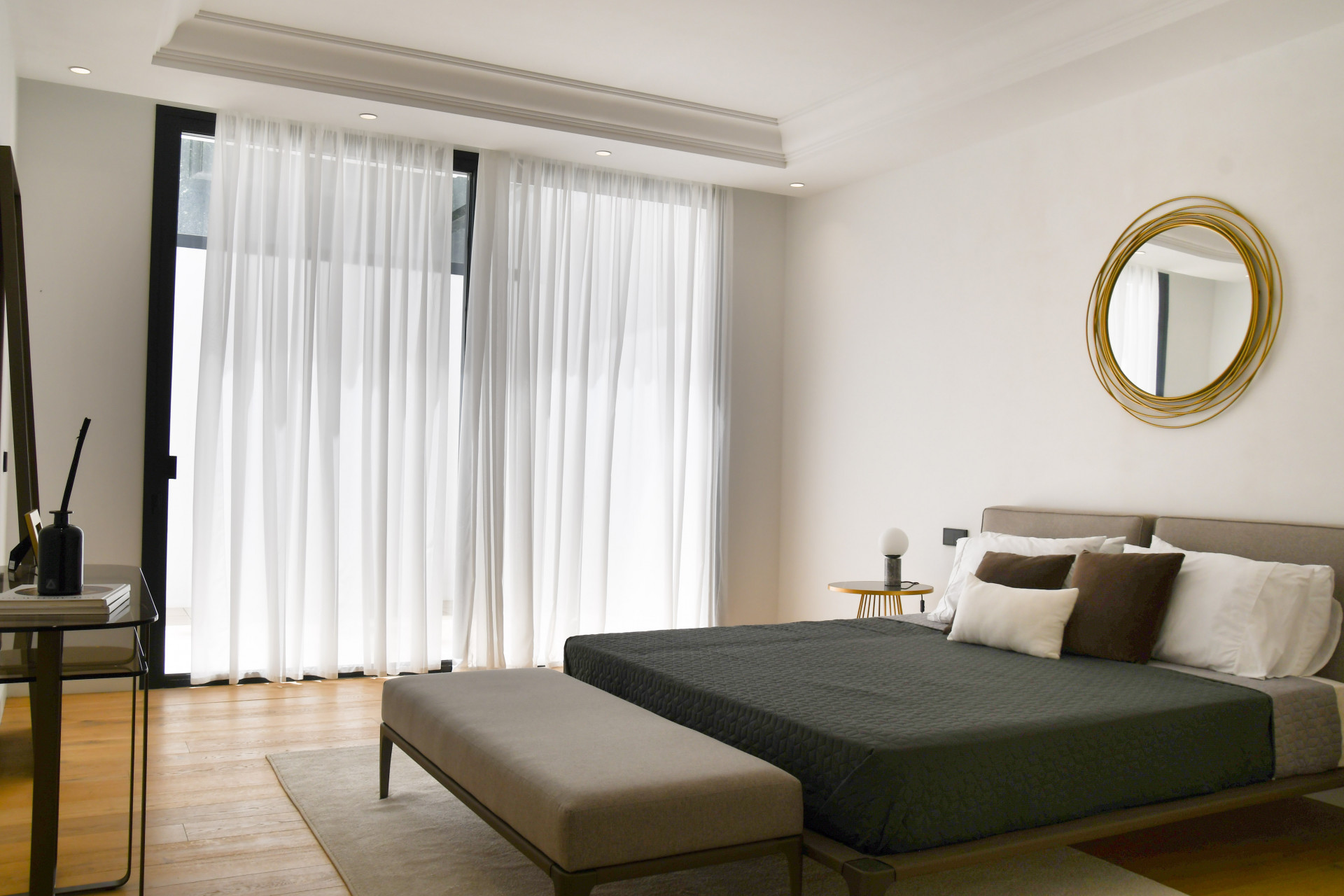 Villa 6 Bedrooms 7 Bathrooms in Marbella, Costa del Sol