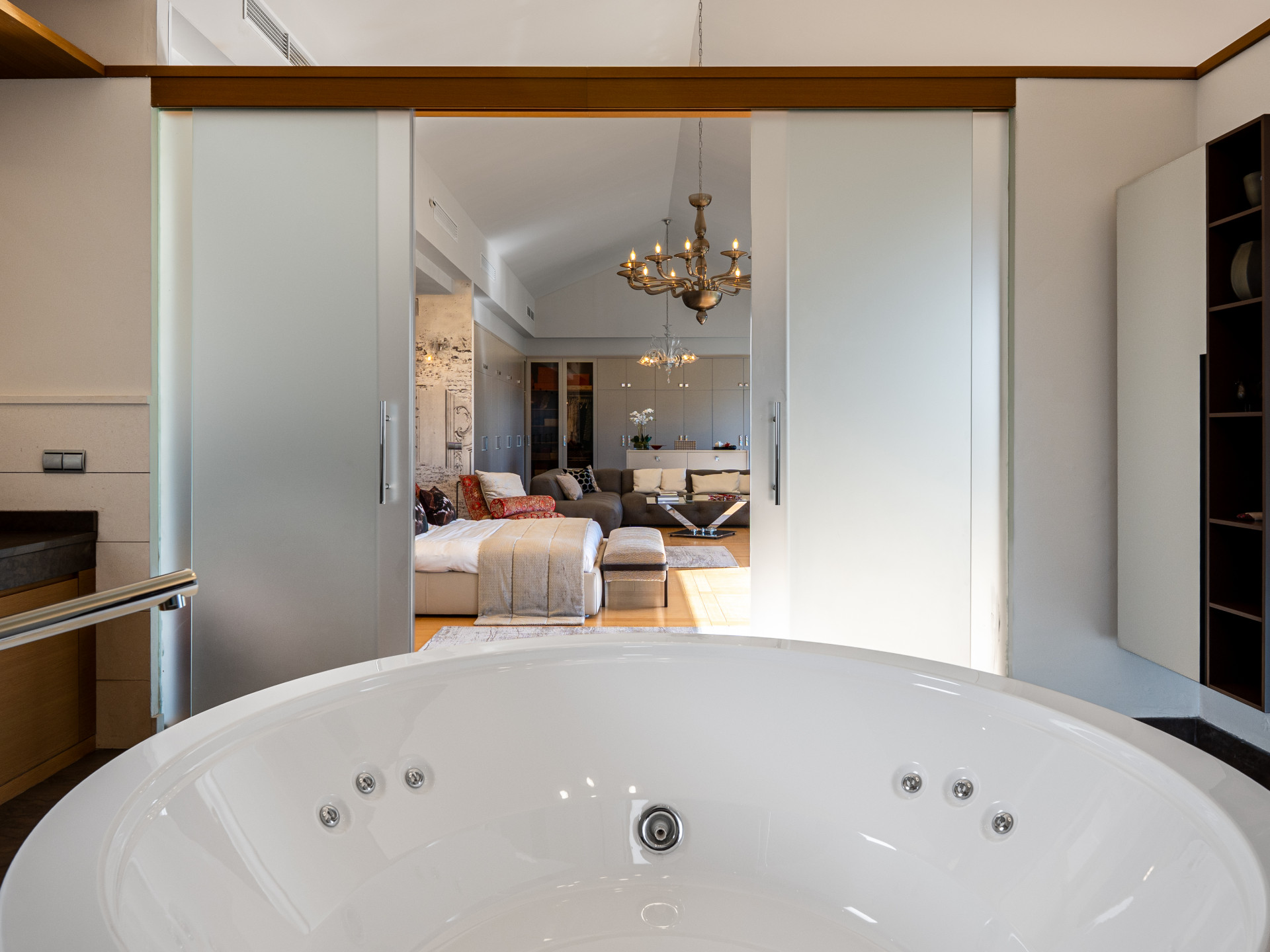 Villa 6 Bedrooms 7 Bathrooms in Guadalmina Alta, Costa del Sol