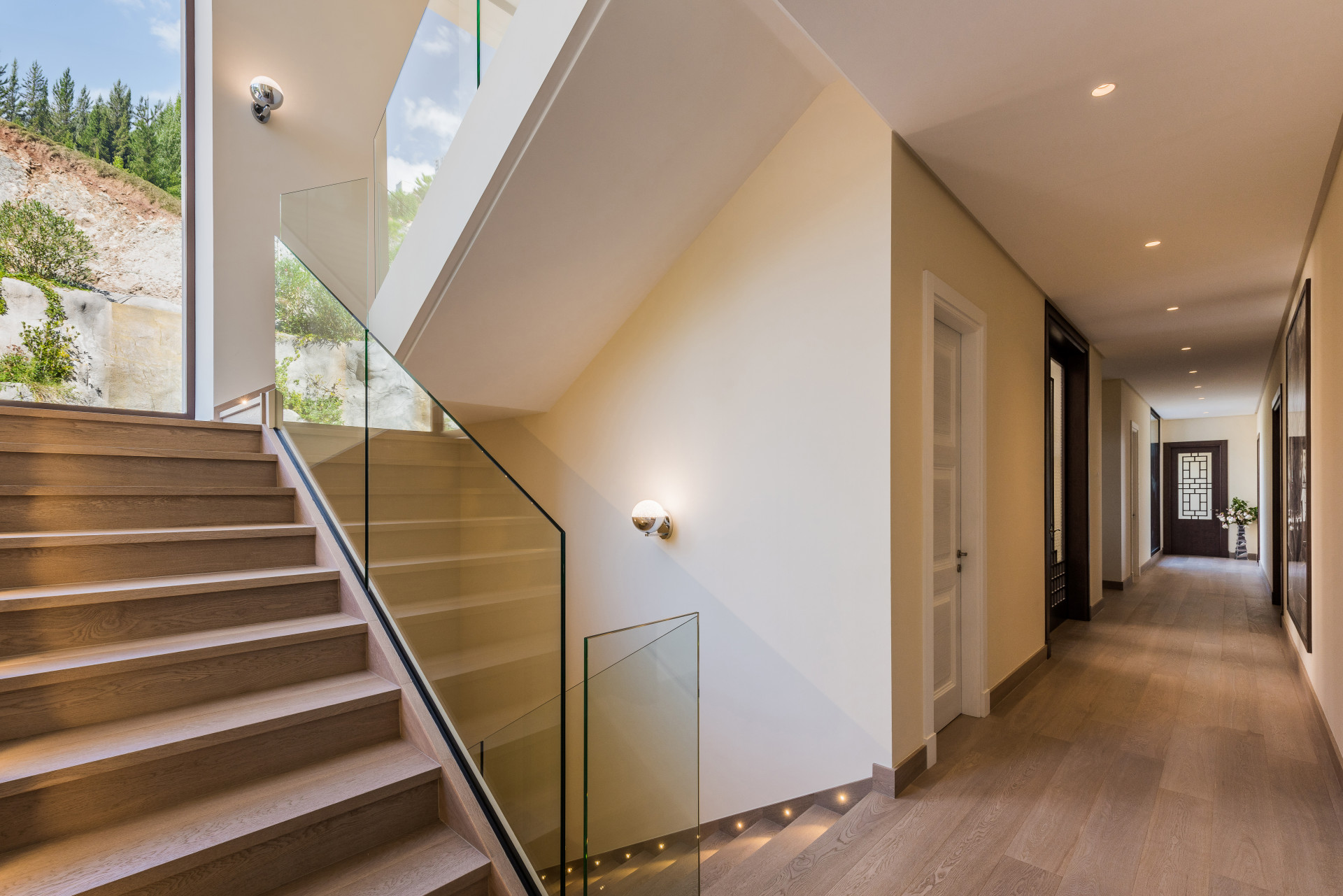 Villa 9 Bedrooms 9 Bathrooms in Benahavis, Costa del Sol