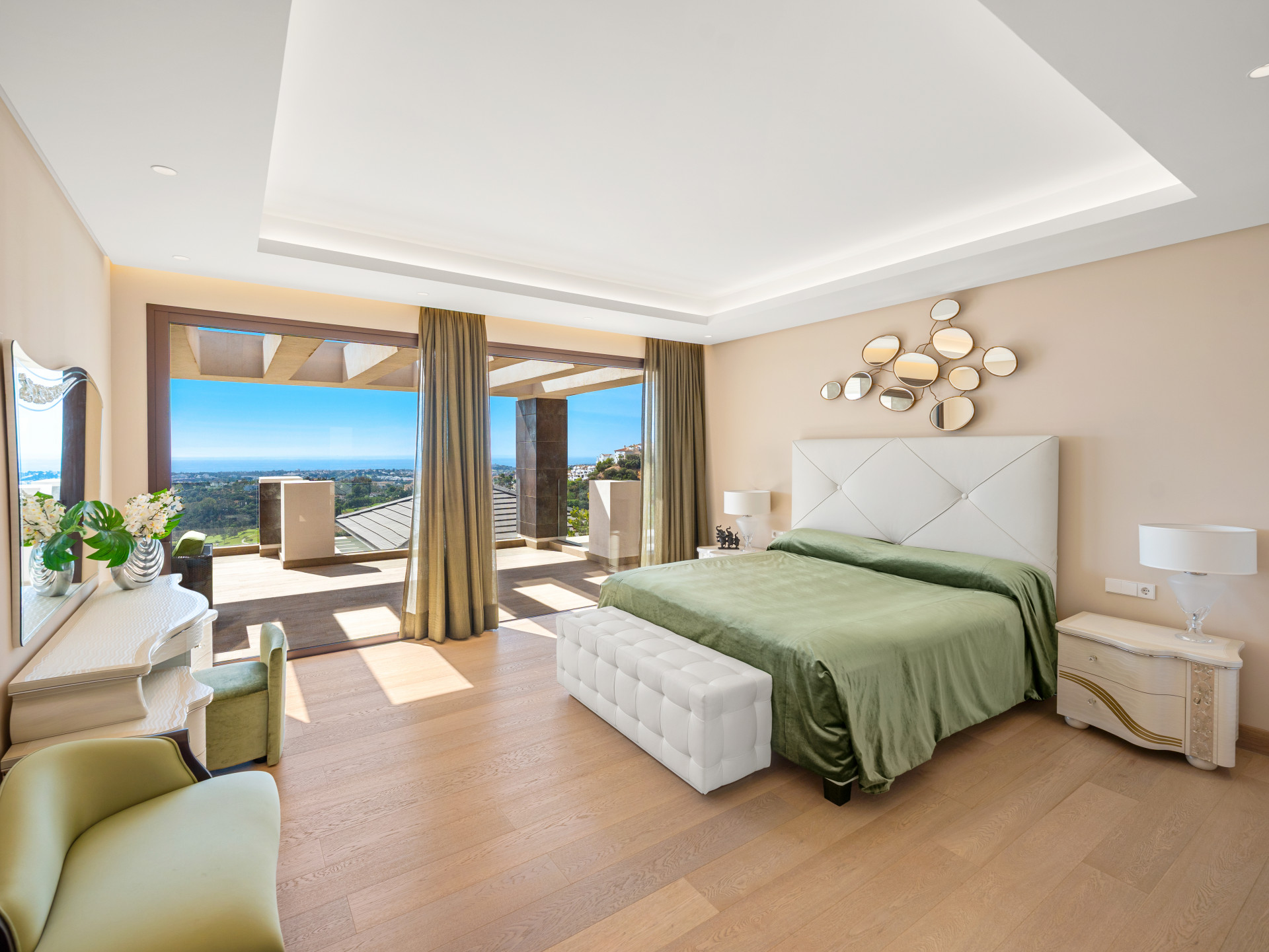 Villa 9 Bedrooms 9 Bathrooms in Benahavis, Costa del Sol