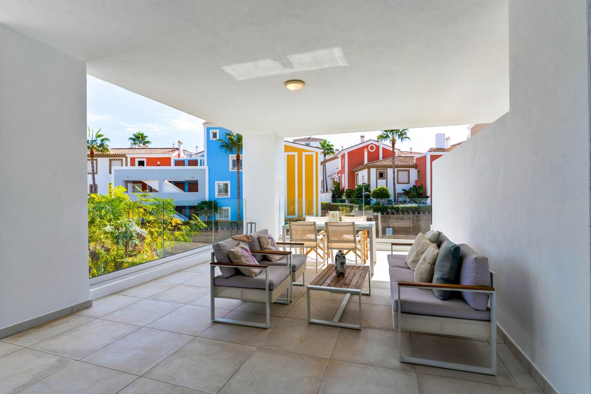 Apartment 2 Bedrooms 2 Bathrooms in Estepona, Costa del Sol