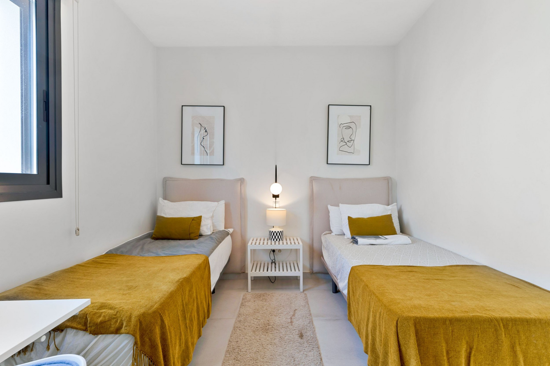 Apartment 2 Bedrooms 2 Bathrooms in Estepona, Costa del Sol
