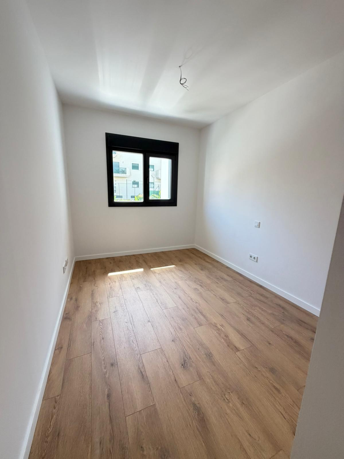 Apartment 2 Bedrooms 2 Bathrooms in Estepona, Costa del Sol