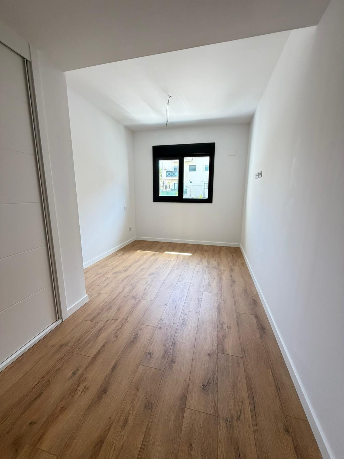 Apartment 2 Bedrooms 2 Bathrooms in Estepona, Costa del Sol