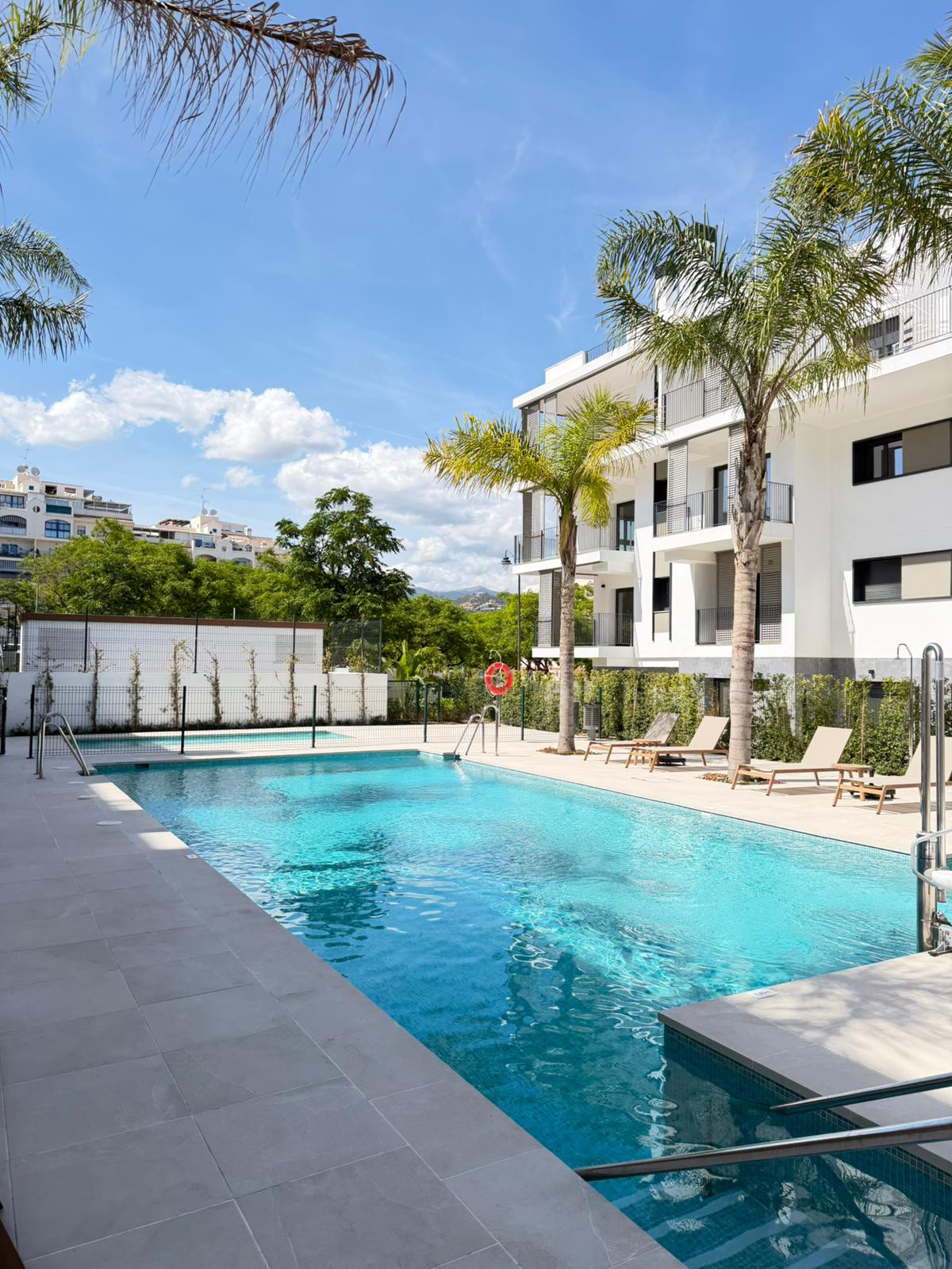 Apartment 2 Bedrooms 2 Bathrooms in Estepona, Costa del Sol