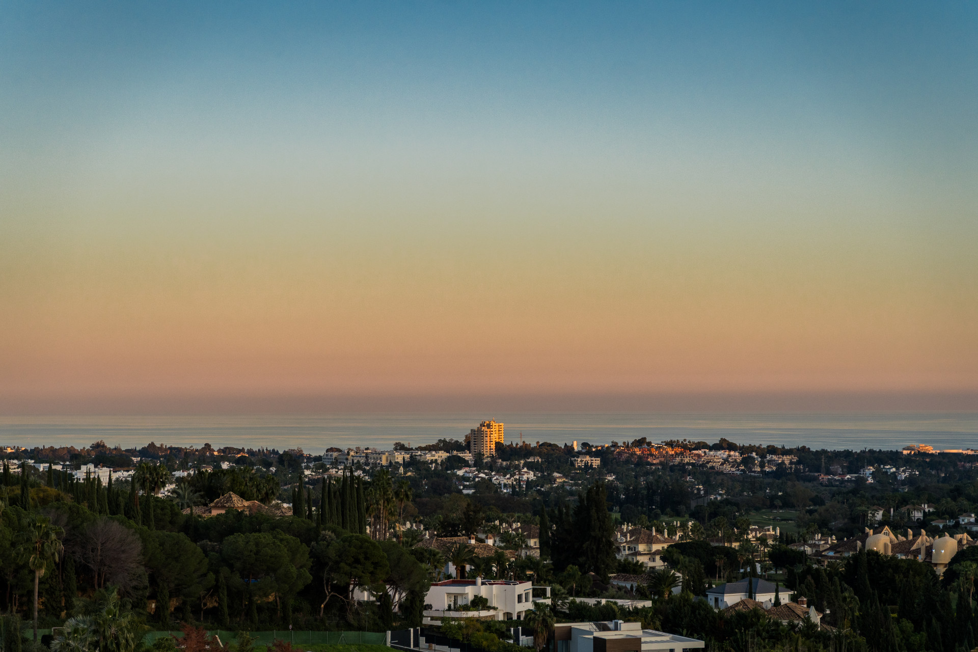 Duplex Penthouse 3 Bedrooms 4 Bathrooms in Marbella, Costa del Sol