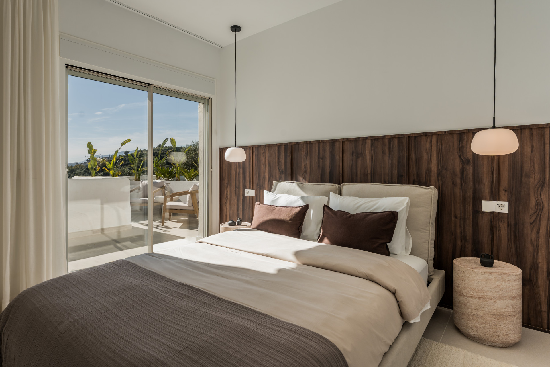 Duplex Penthouse 3 Bedrooms 4 Bathrooms in Marbella, Costa del Sol