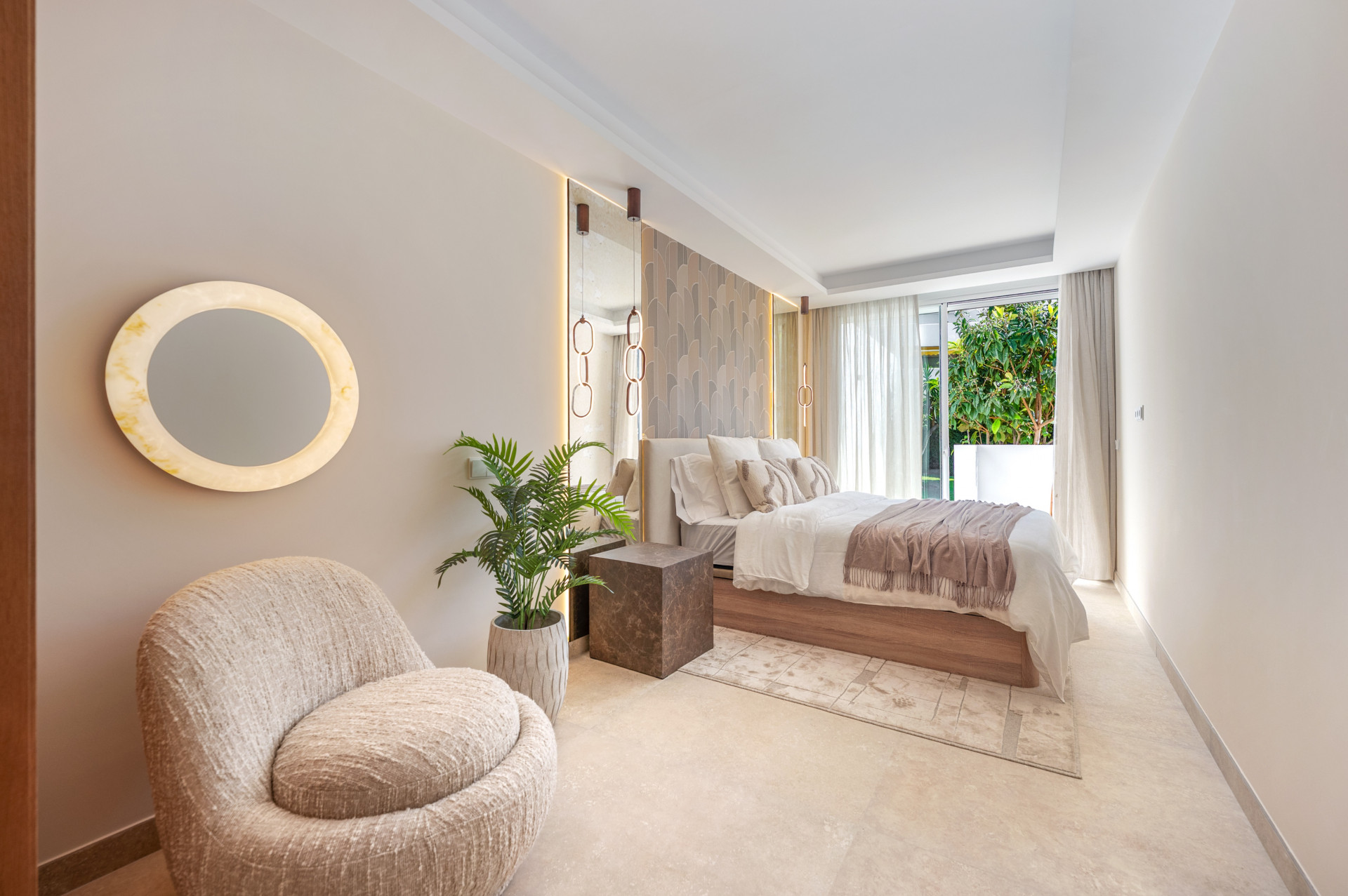 Apartment 3 Bedrooms 3 Bathrooms in Marbella, Costa del Sol