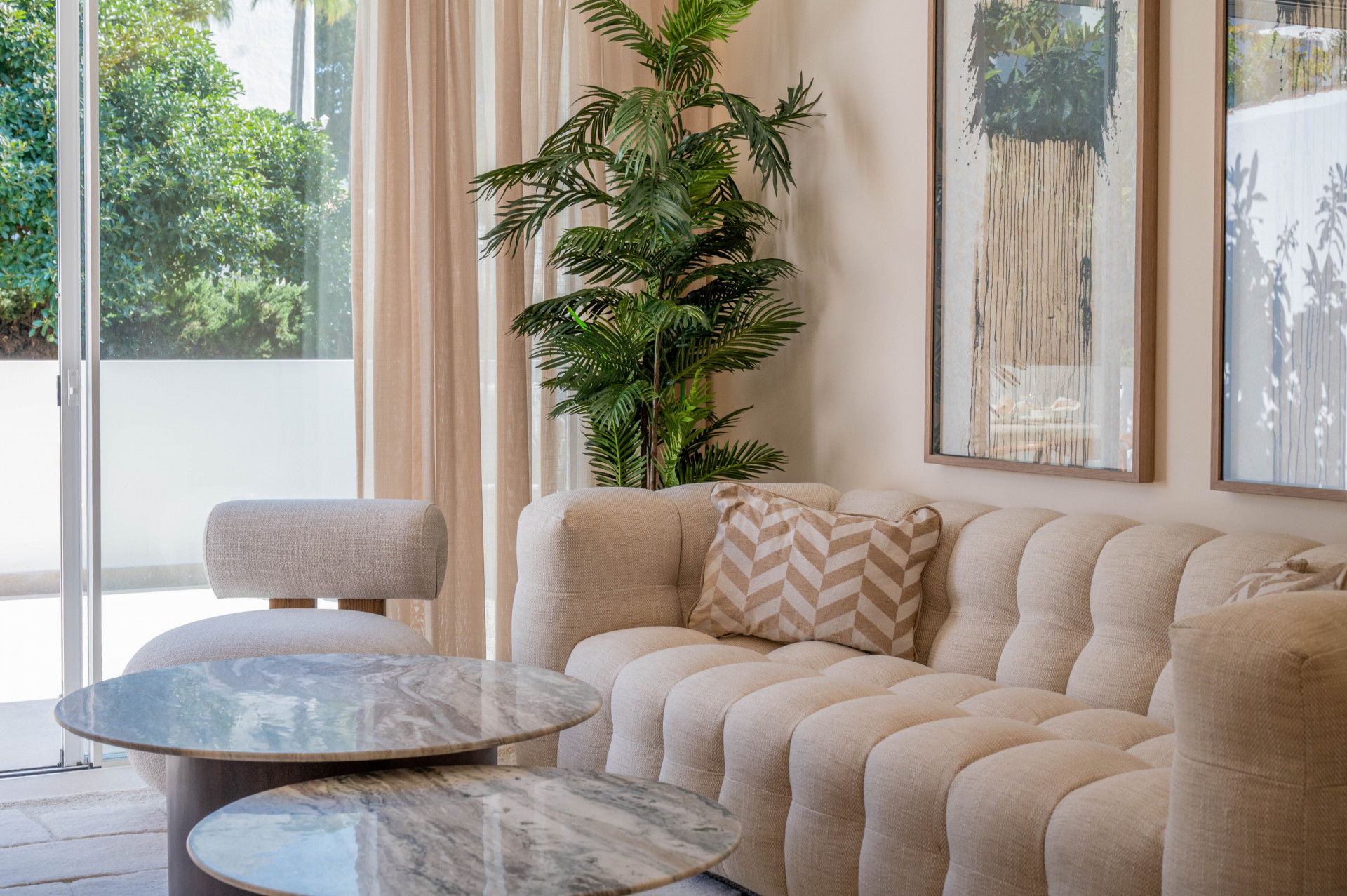 Apartment 3 Bedrooms 3 Bathrooms in Marbella, Costa del Sol