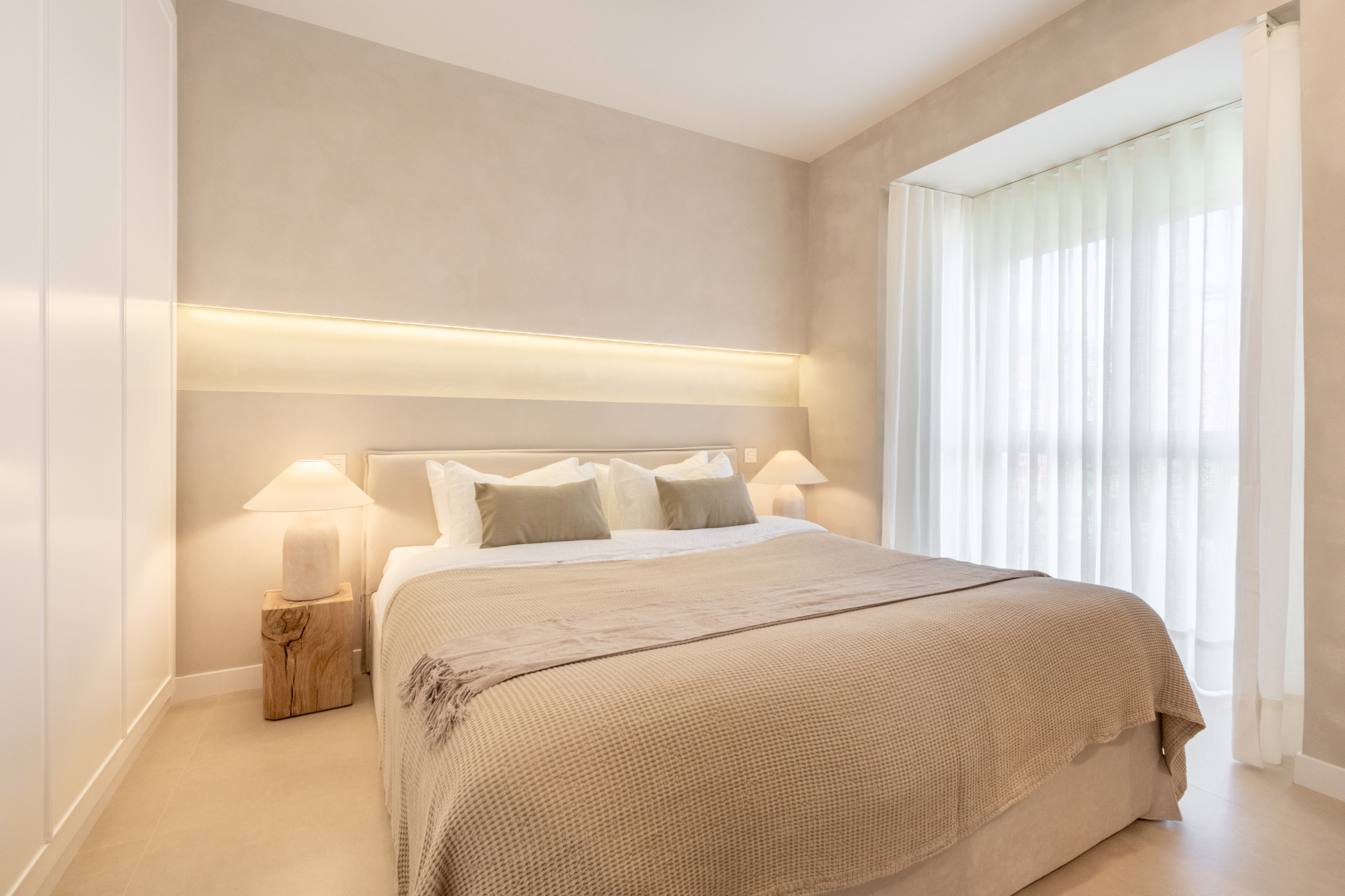 Town House 3 Bedrooms 3 Bathrooms in Marbella, Costa del Sol