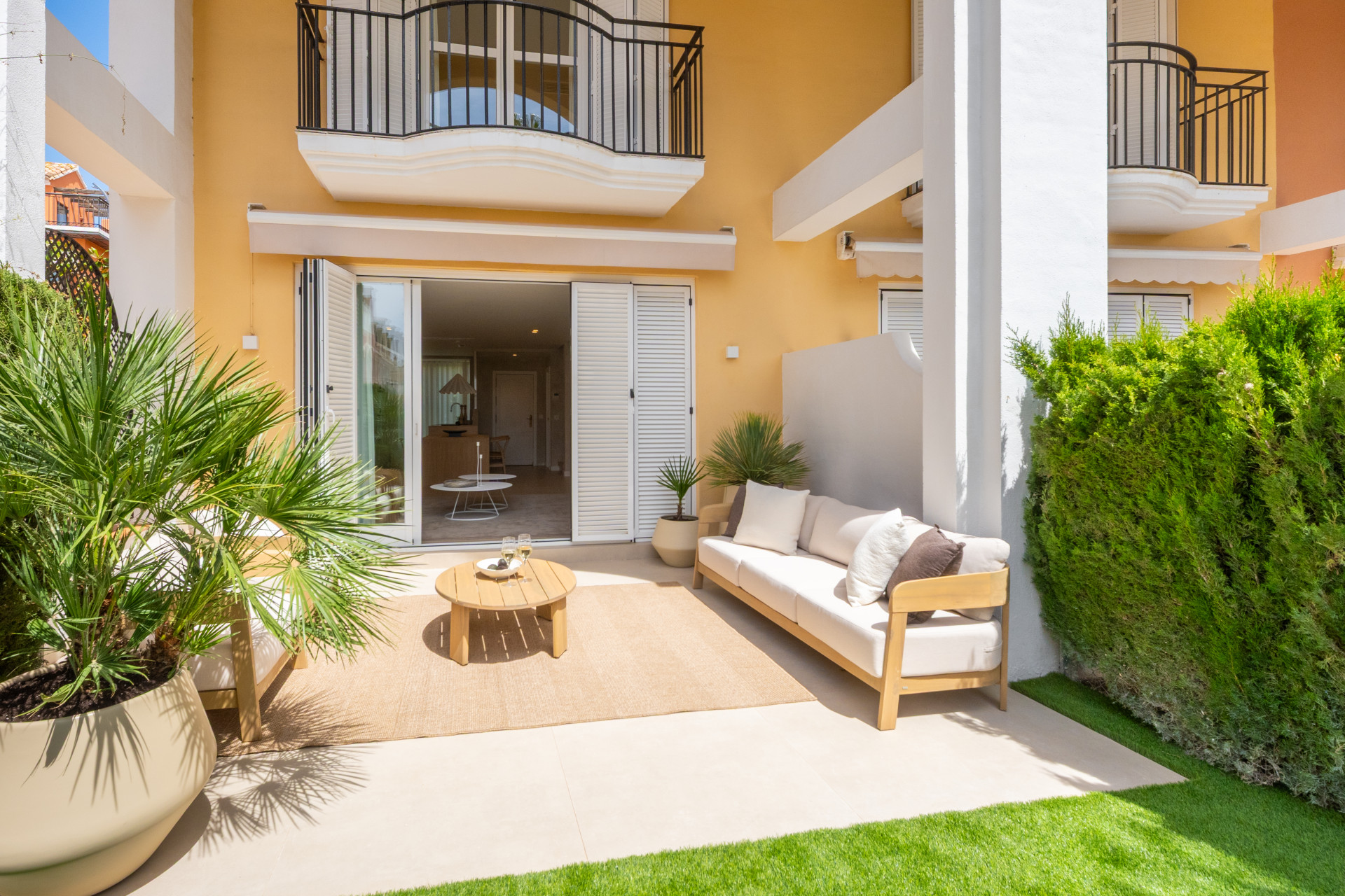 Town House 3 Bedrooms 3 Bathrooms in Marbella, Costa del Sol