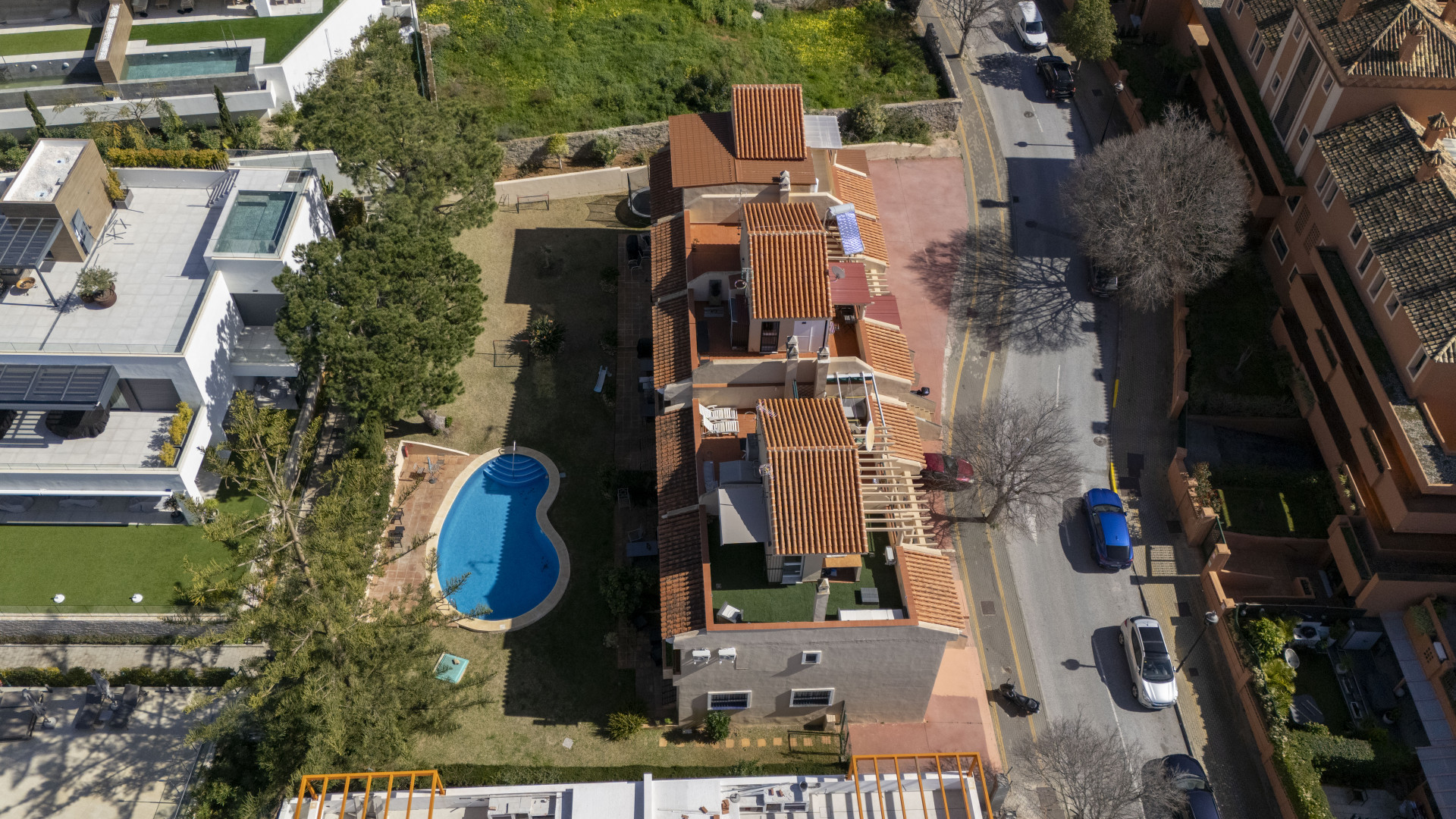 Town House 3 Bedrooms 3 Bathrooms in Marbella, Costa del Sol