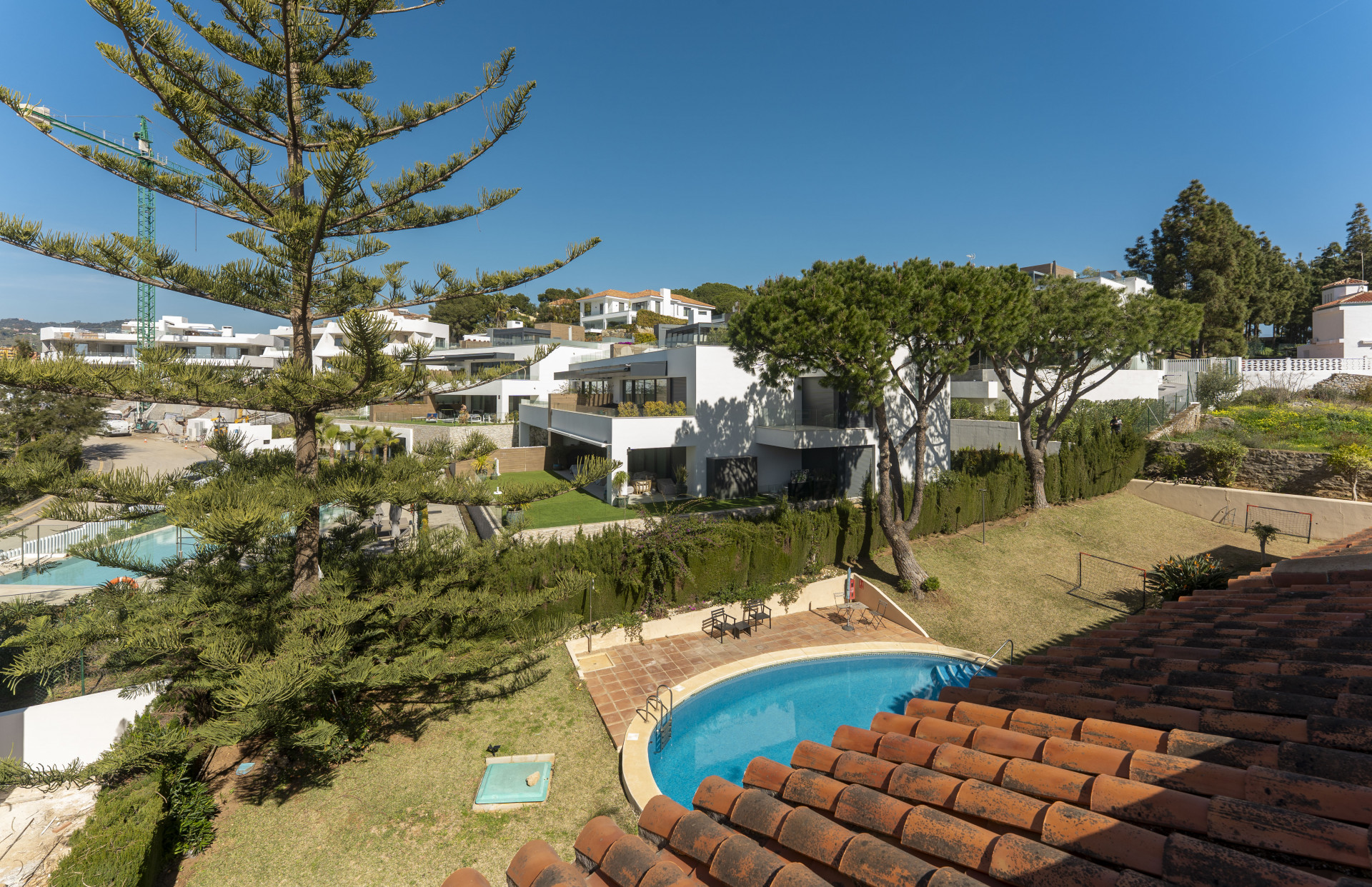 Town House 3 Bedrooms 3 Bathrooms in Marbella, Costa del Sol