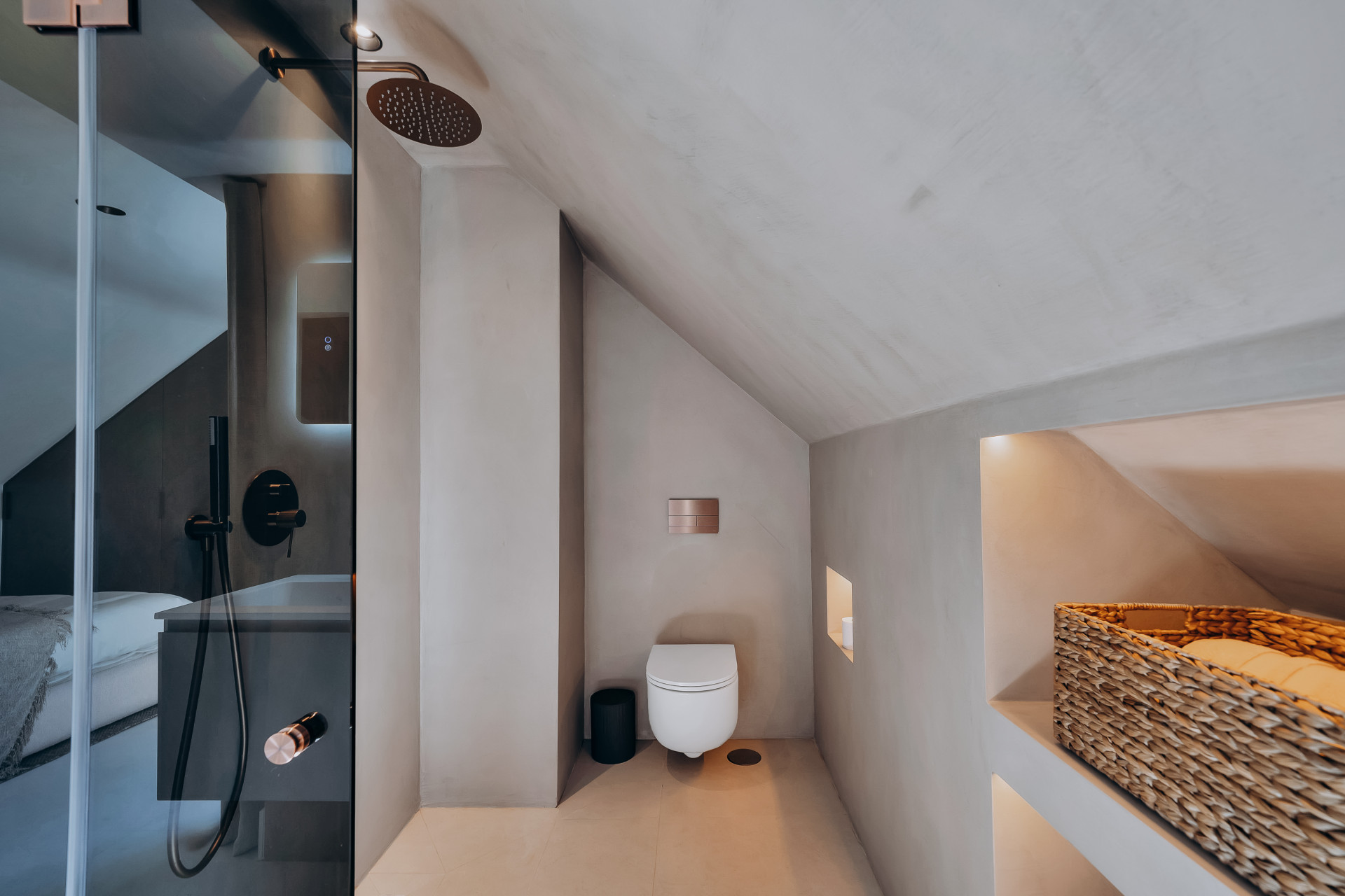 Semi Detached House 4 Bedrooms 4 Bathrooms in Marbella, Costa del Sol