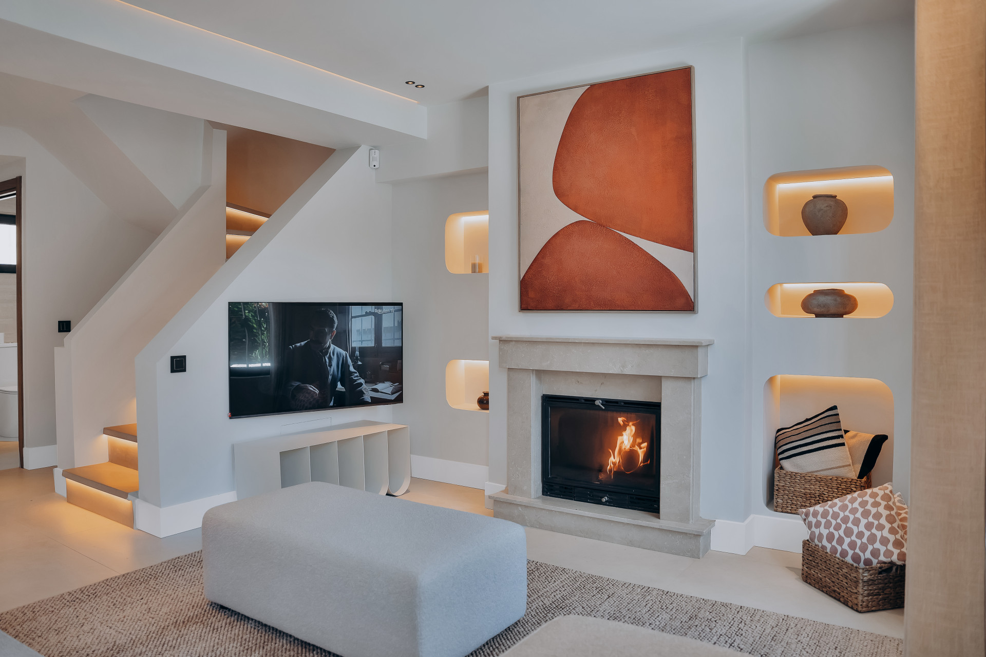 Semi Detached House 4 Bedrooms 4 Bathrooms in Marbella, Costa del Sol