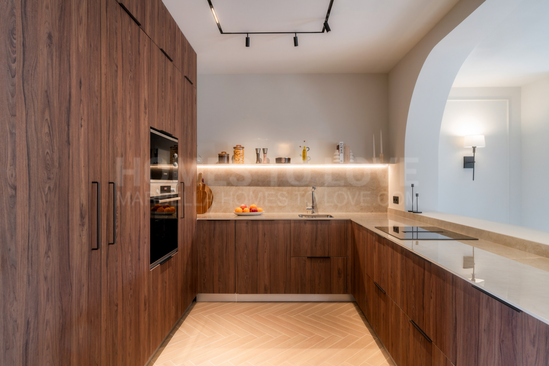 Maison de ville rénovée avec 4 chambres à Nueva Andalucia